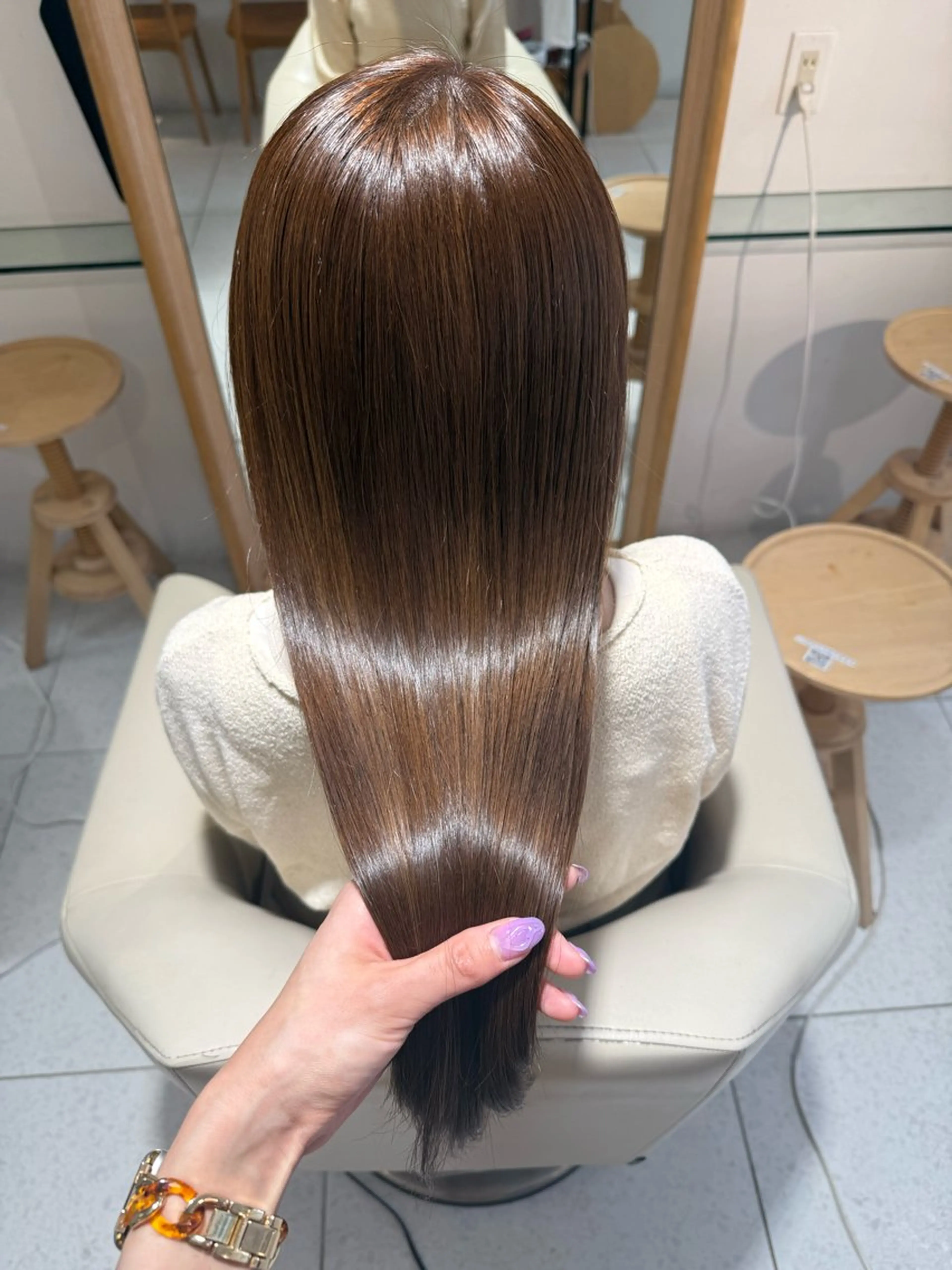 ロング カラー ヘアカラー トリートメント 安永 涼のヘアスタイル