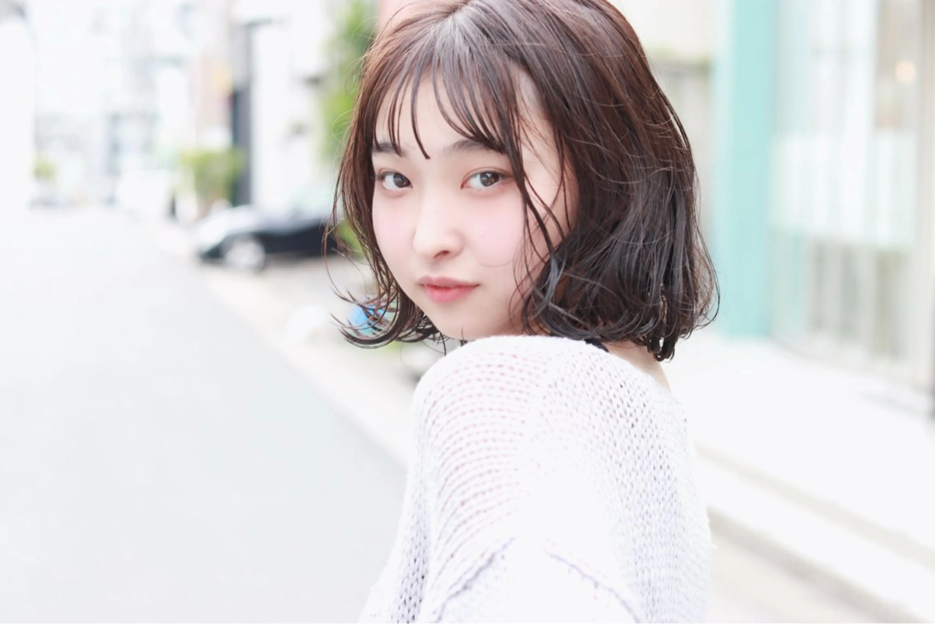 カット（ショート​〜​ミディアム）＋フルカラー（ブリーチ無し）＋撮影　必ず募集要項、掲載情報をお読み下さい。の写真