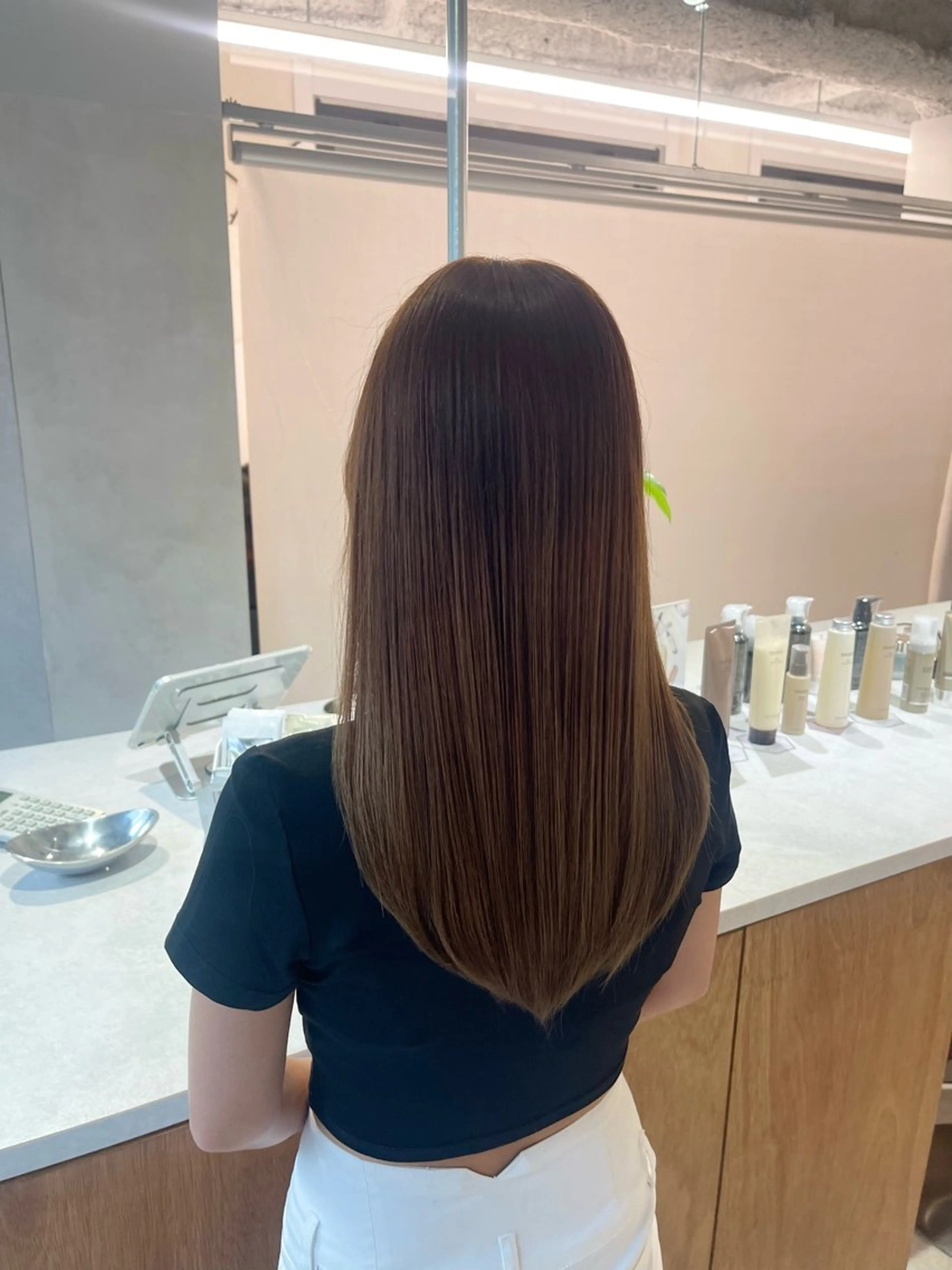 カラー ブリーチ グラデーションカラー モテカラー🫧💕 RIOのヘアスタイル