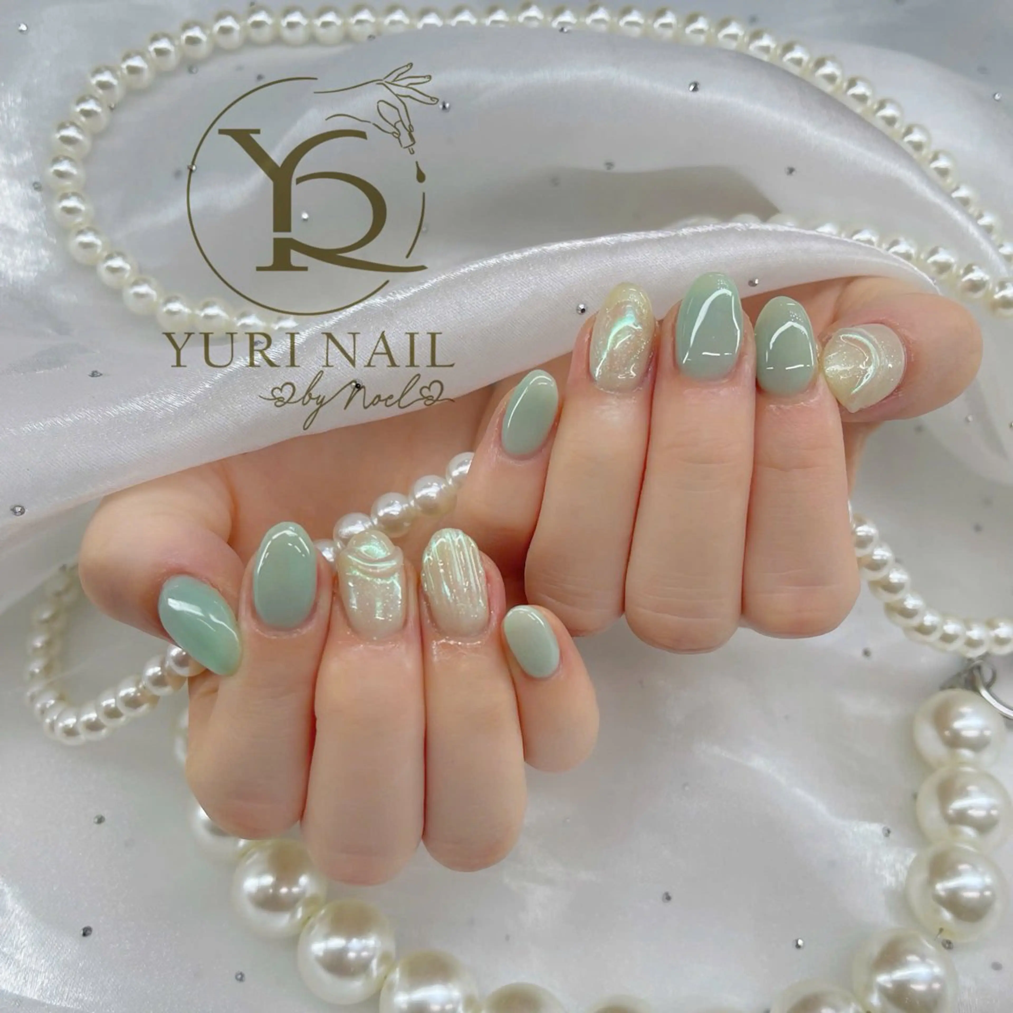 ネイル ハンドネイル フットネイル ハンドケア YURI Nail NARITAのネイルデザイン