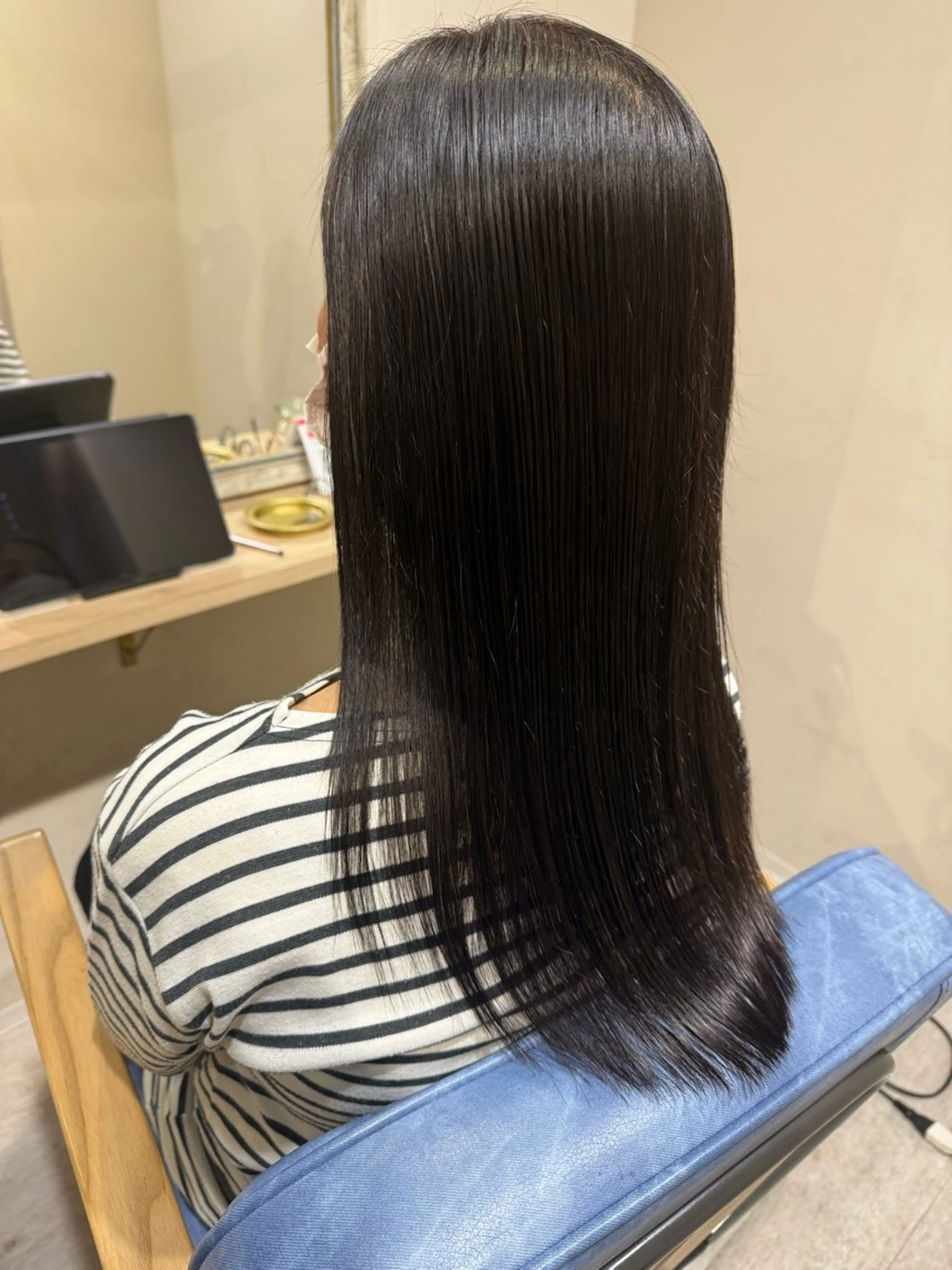 ロング カット ヘアカラー 縮毛矯正 トリートメント Connect Rumiのヘアスタイル
