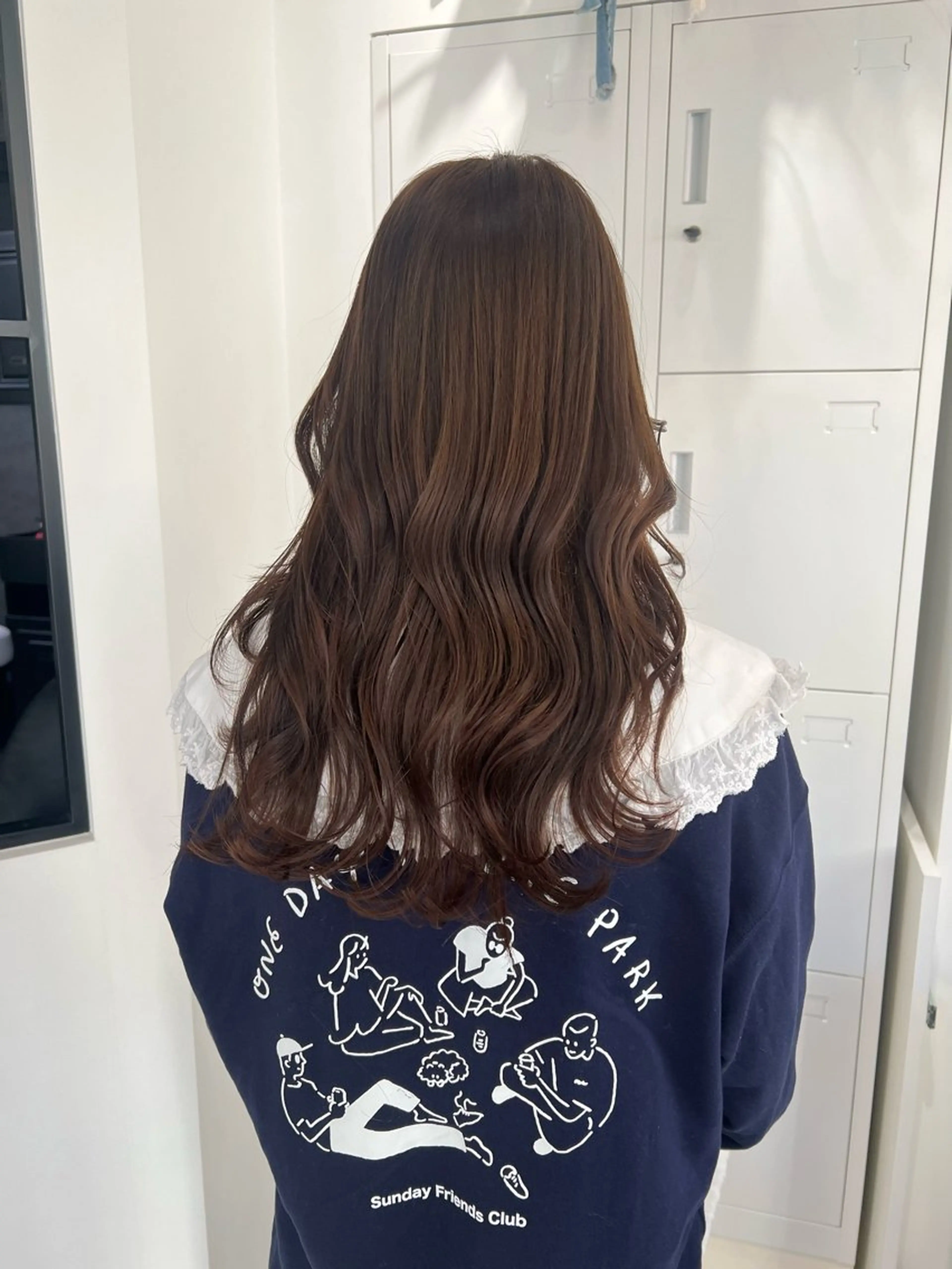 ロング カラー ベージュカラー ブラウンカラー ハイトーンカラー ヘアカラー 黒阪 なみのヘアスタイル