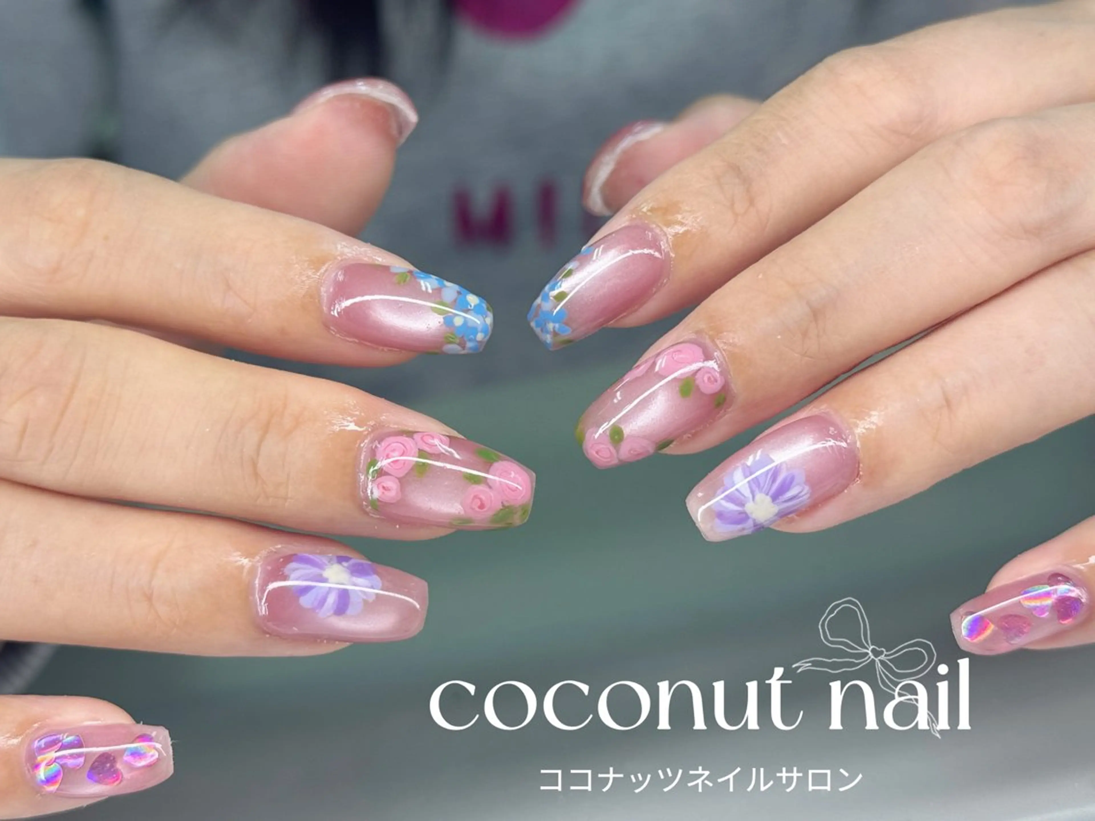 ネイル べっ甲ネイル フレンチネイル キラキラネイル マグネットネイル 大理石ネイル(マーブル) ハンドネイル 神田 ココナッツのネイルデザイン