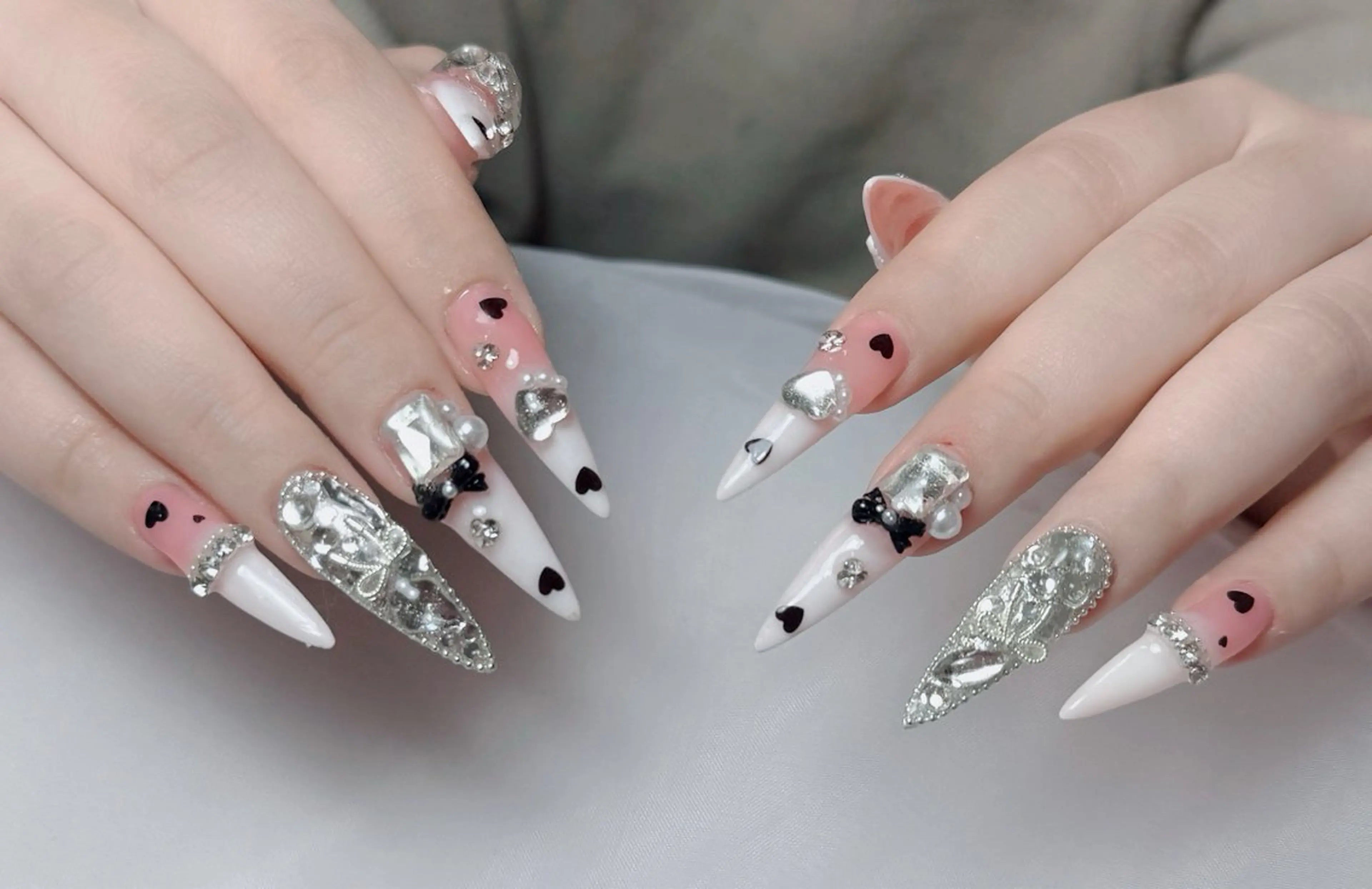 ネイル アートネイル 韓国ネイル 持ち込み ワンホンネイル ハンドネイル Lenie Nail Salonのネイルデザイン
