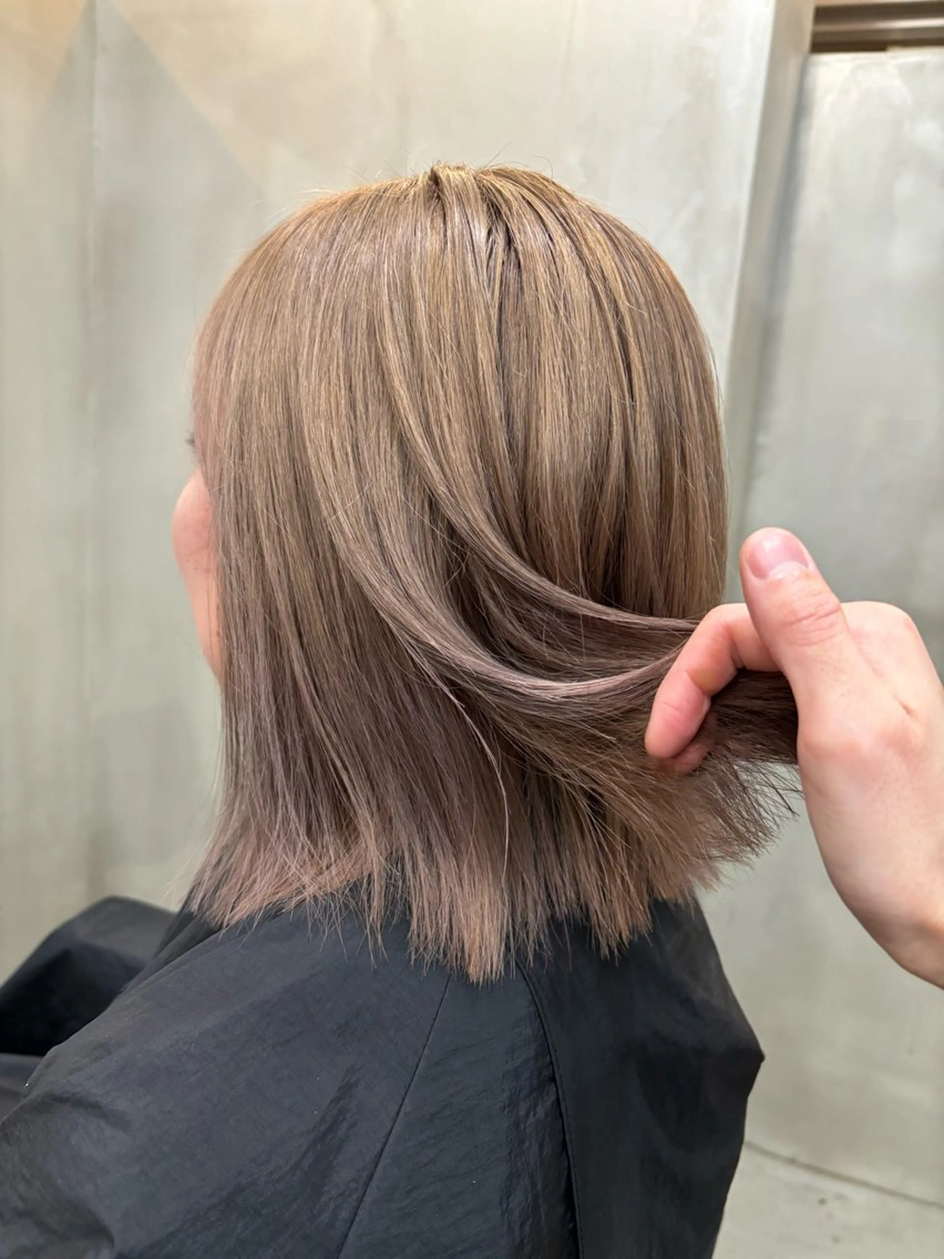 ショート カラー ベージュカラー ヘアカラー 中園康 /カラー/ブリーチのヘアスタイル