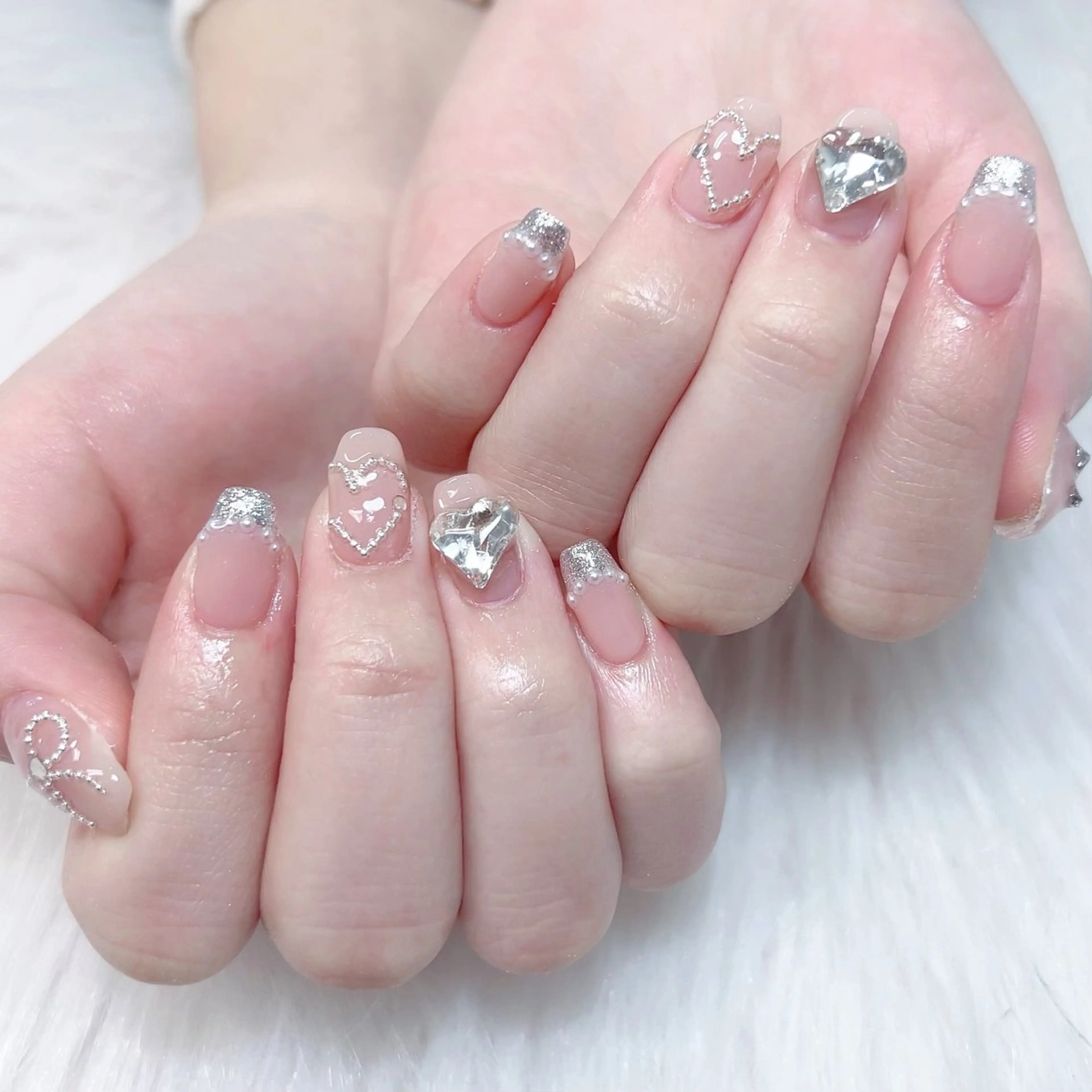 メンズ ネイル メンズ韓国風 アートネイル オーロラネイル ガーリー キラキラネイル ハンドネイル Nail salon 木にいるのネイルデザイン