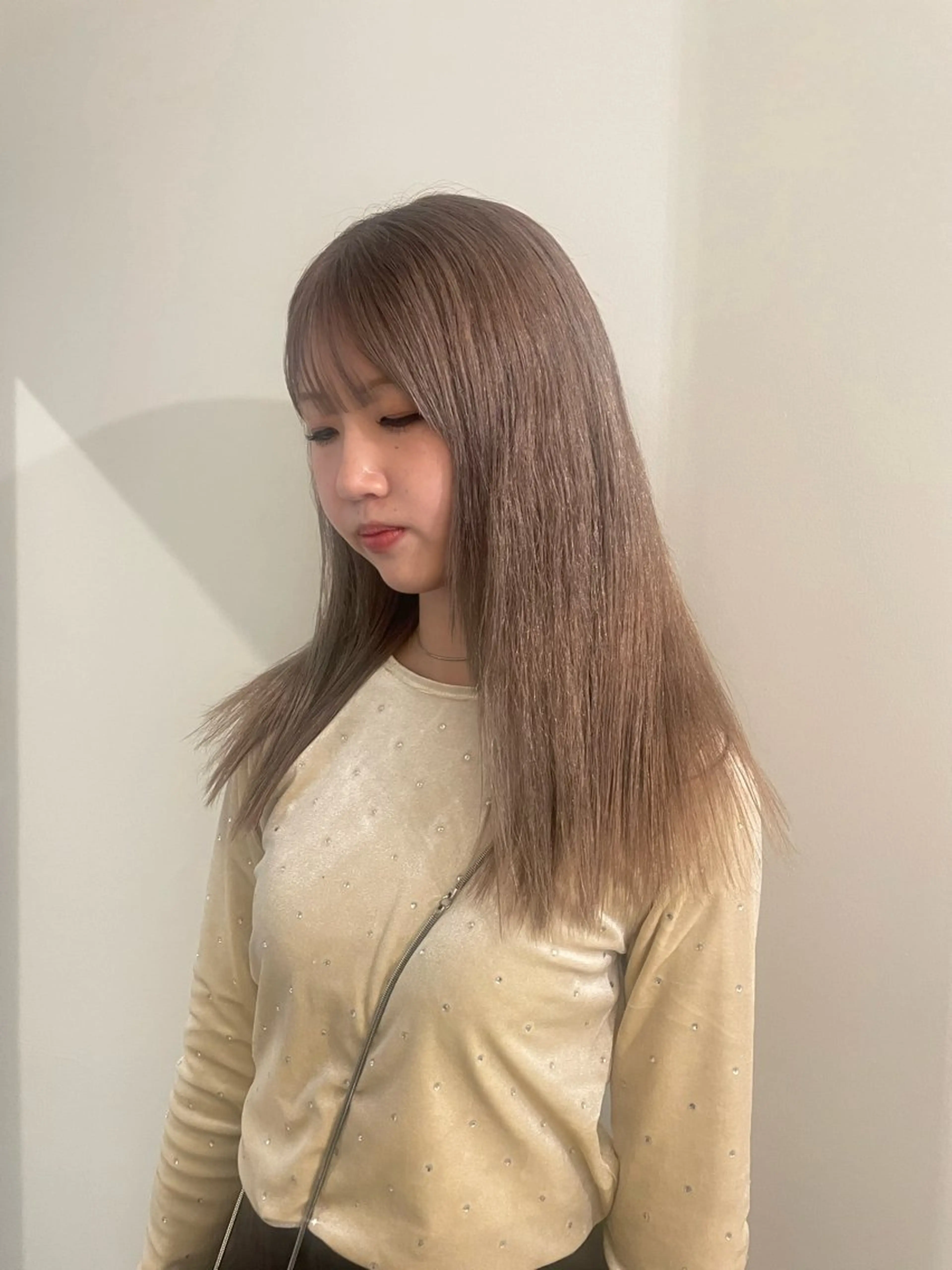 ロング カラー くせ毛 髪質改善 トリートメント カット ヘアカラー トリートメント 渋谷 留菜のヘアスタイル