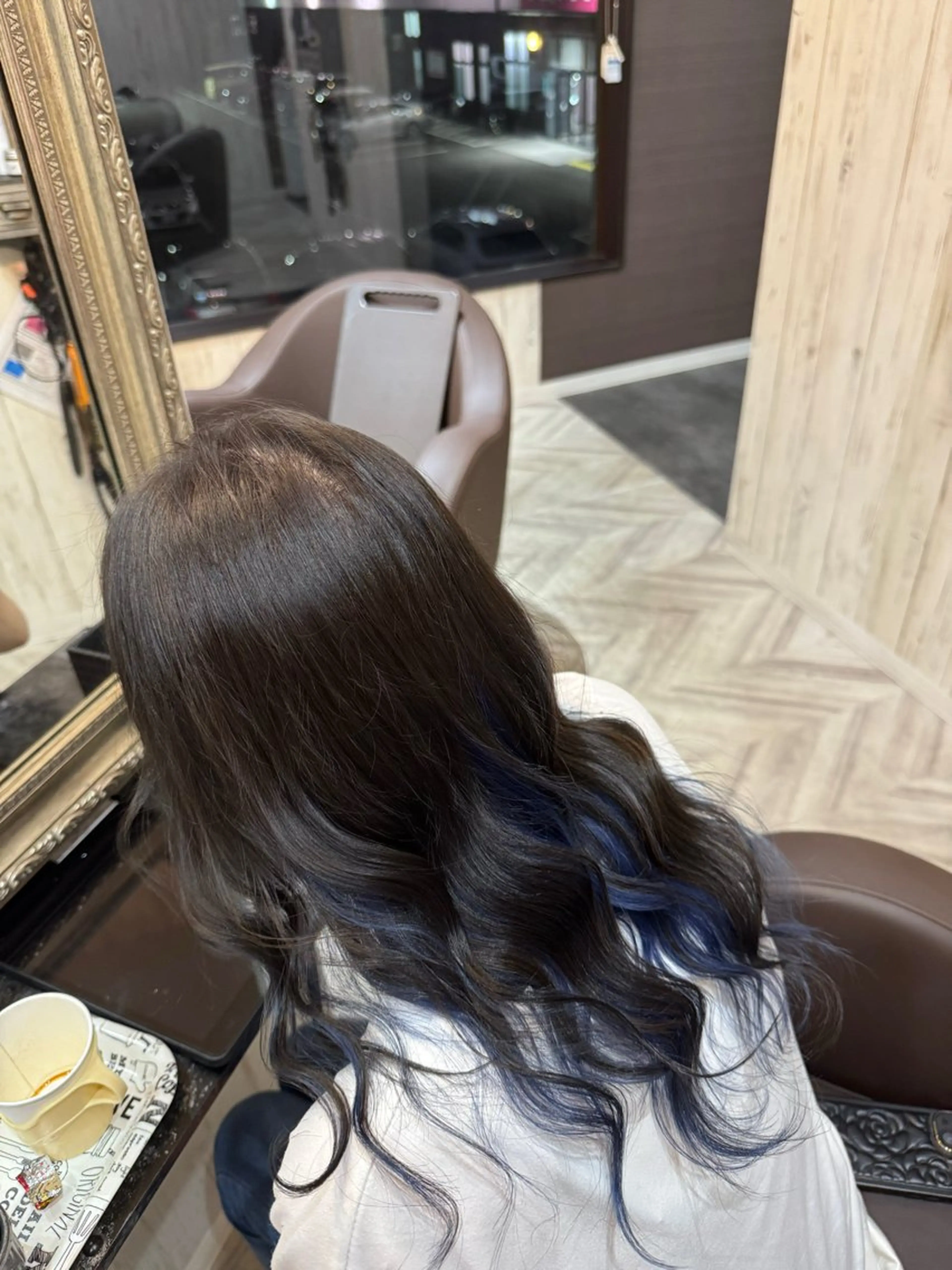 ロング カラー ブリーチ ブルーカラー 透明感カラー グレージュ 🫧透明感カラー/ 高橋めぐ🫧のヘアスタイル
