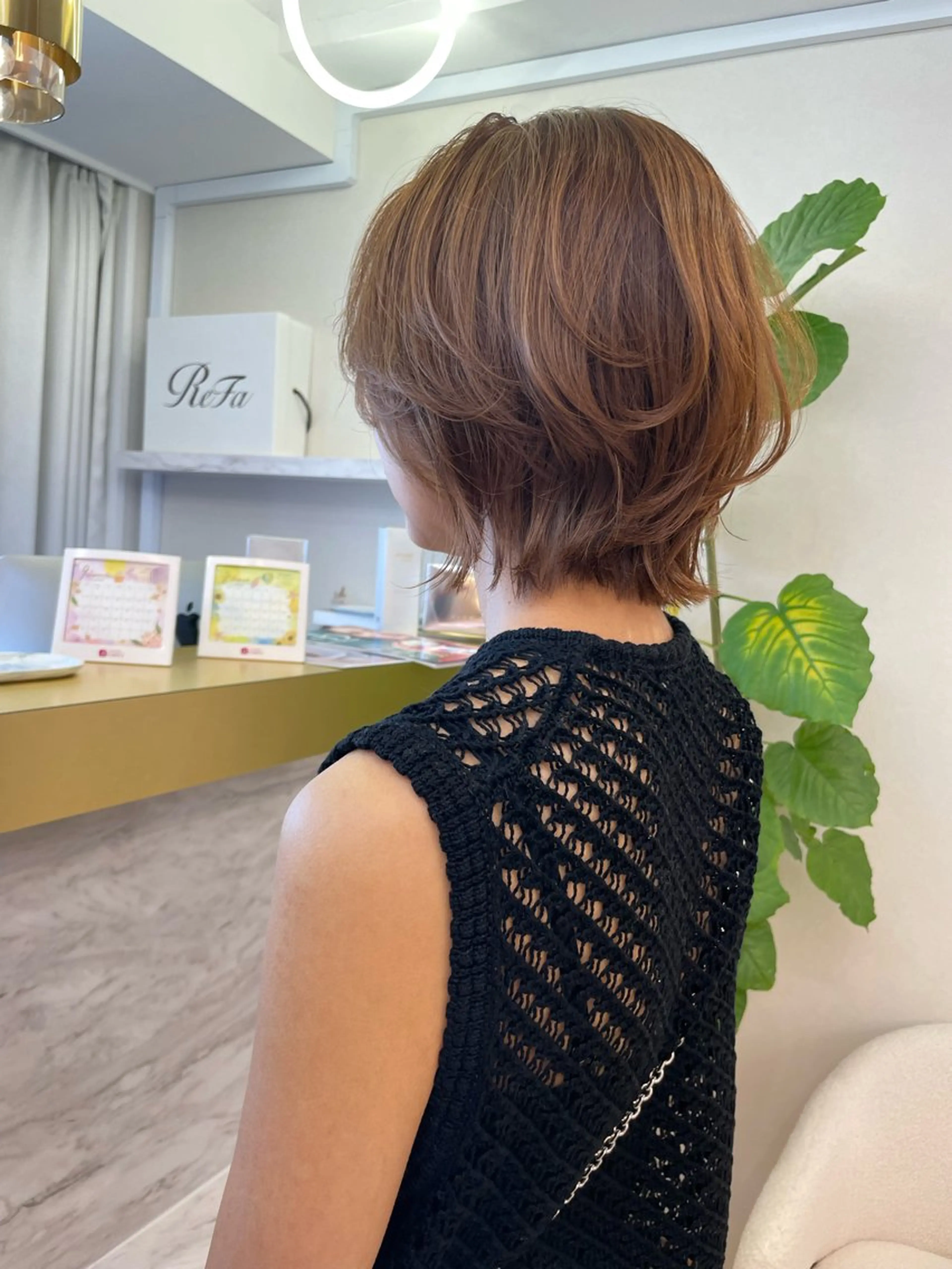 ミディアム ショート・ボブ 中村俊哉のヘアスタイル