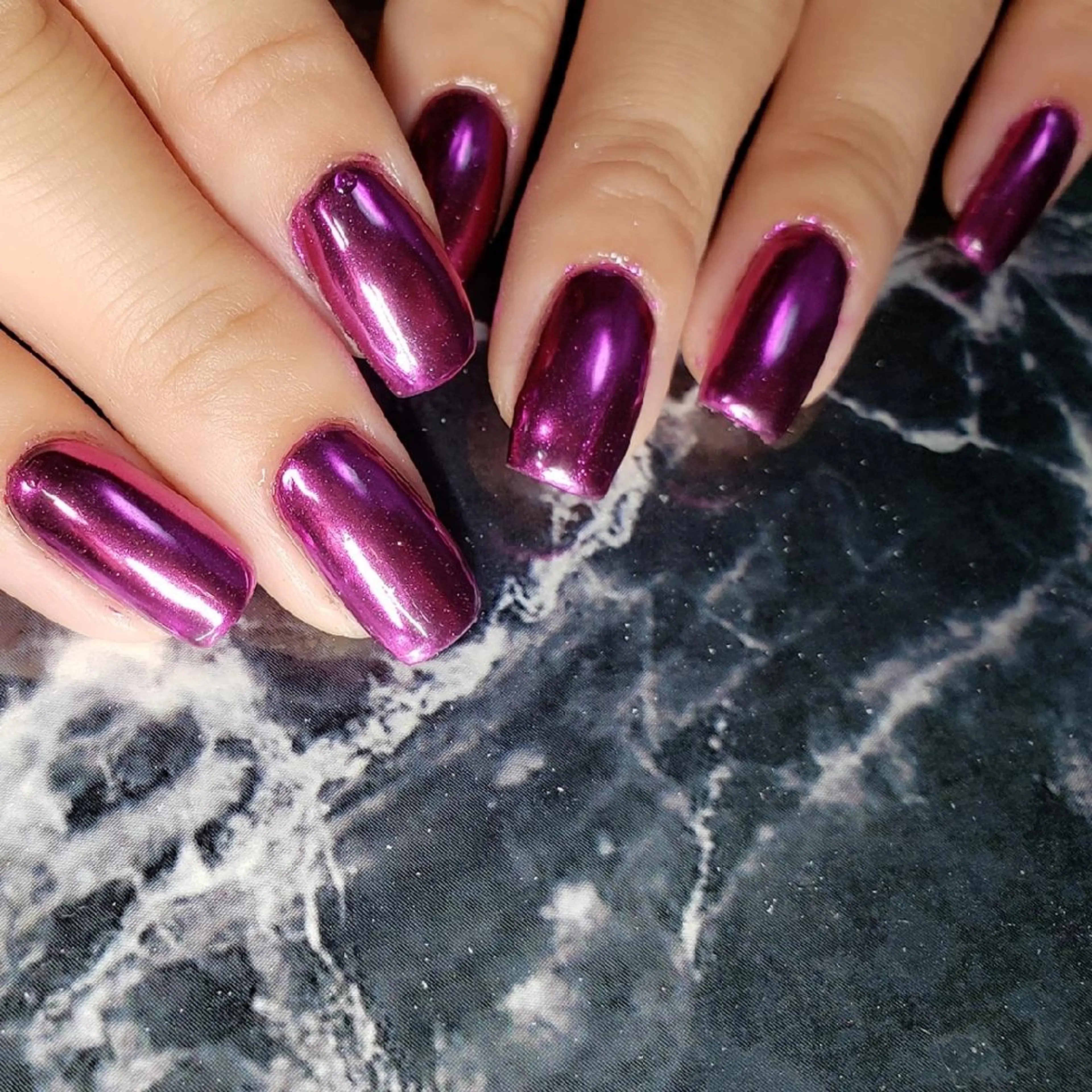 ミディアム ネイル ハンドネイル フットネイル クロキ 。のネイルデザイン