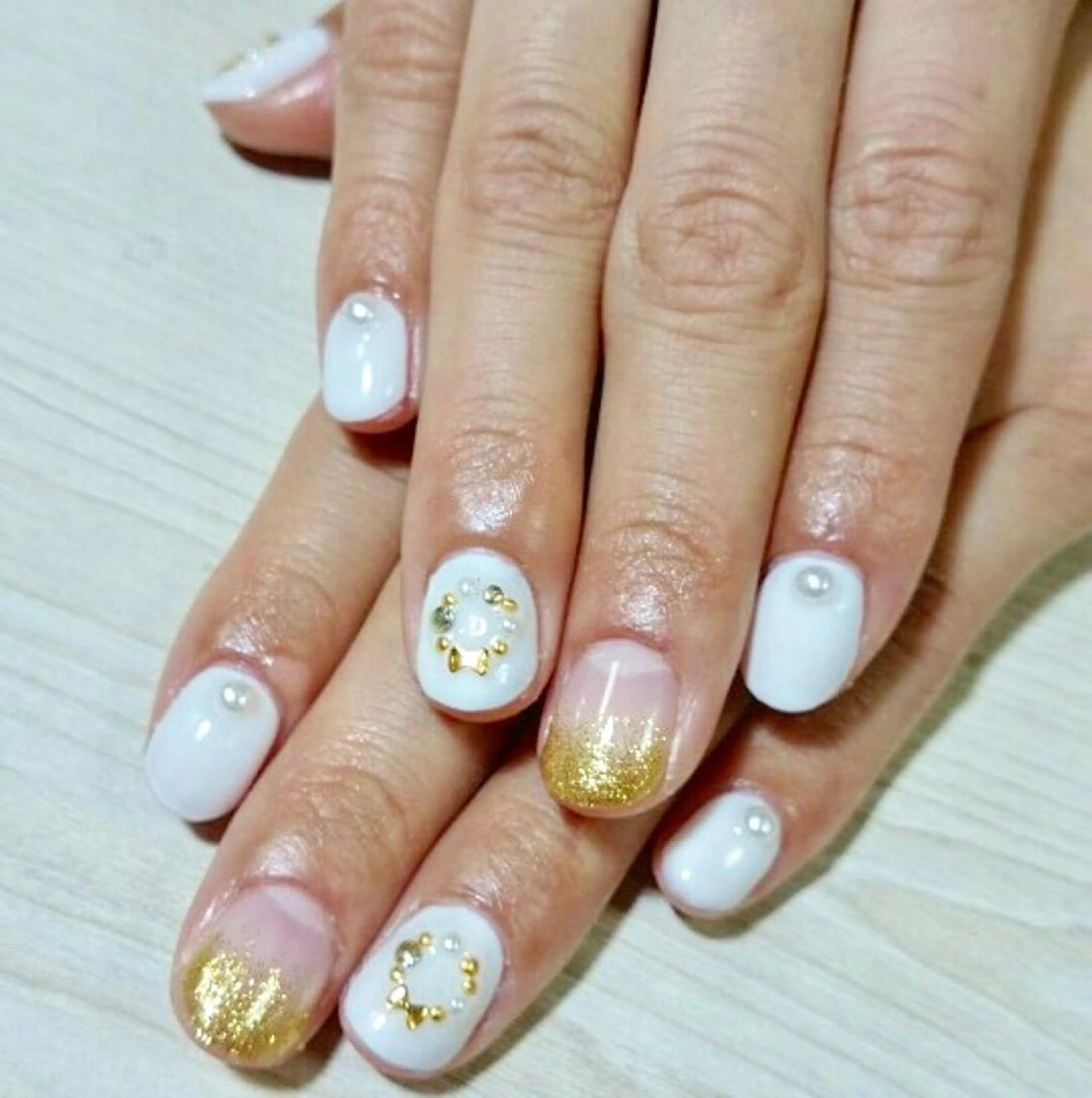 ネイル アートネイル 安藤 Charlotteのネイルデザイン