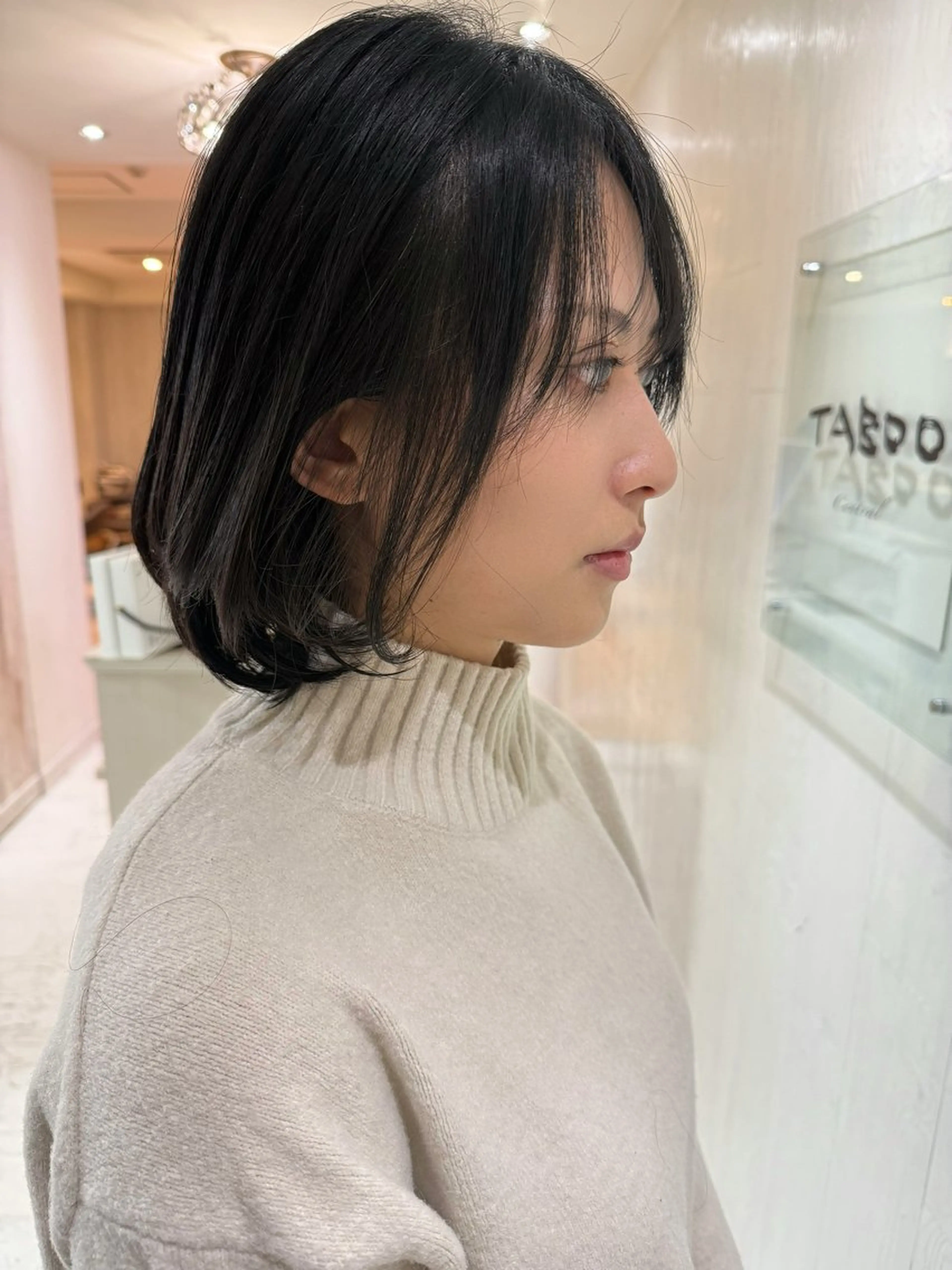 ミディアム ボブ 顔まわりレイヤー 顔周りカット レイヤーカット カット ヘアカラー トリートメント 河合秀明/ショート /ボブ/レイヤーのヘアスタイル