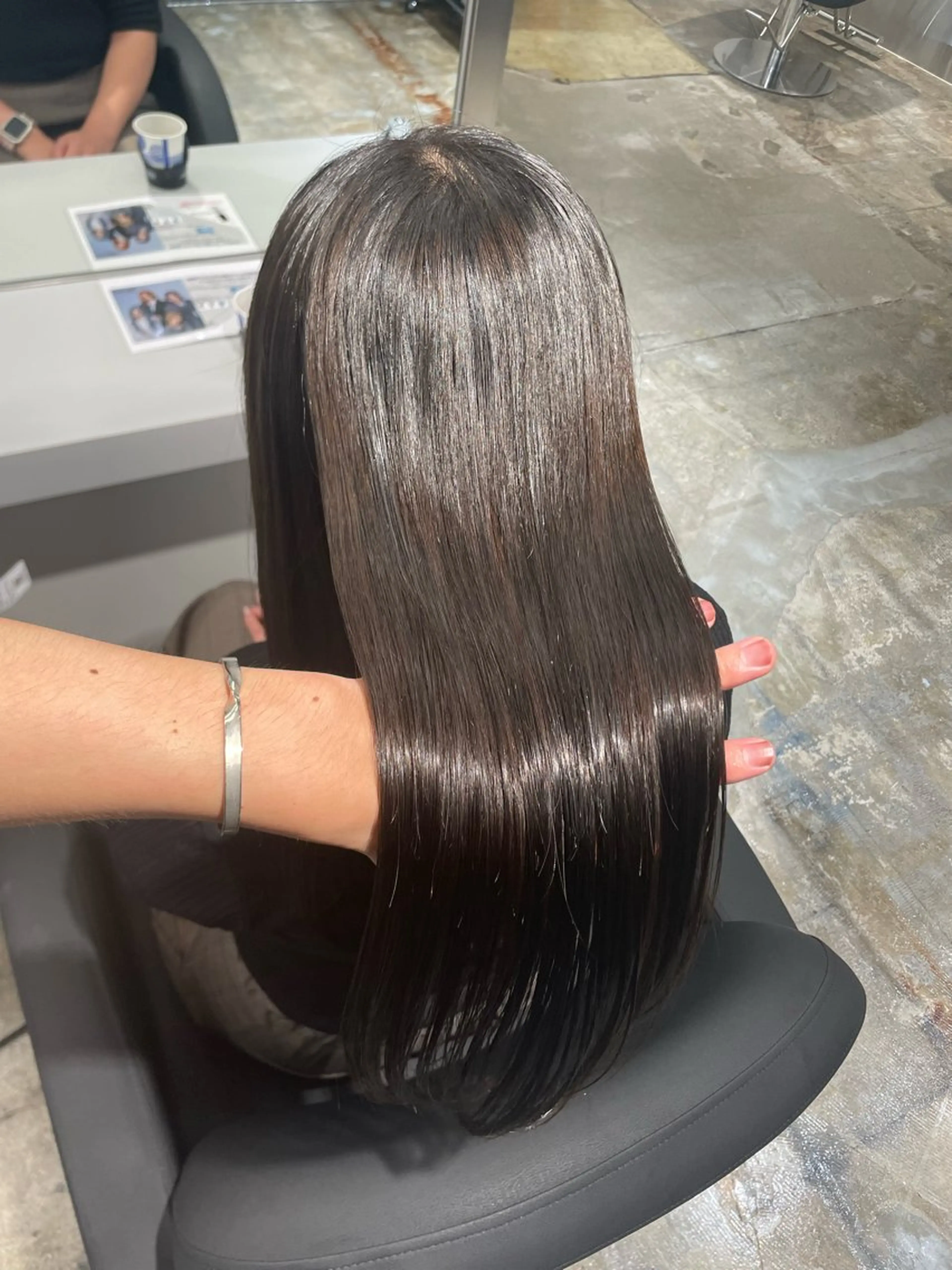 ロング カラー アッシュ アッシュグレー アッシュグレージュ グレージュ カット ヘアカラー トリートメント 🫧透明感/美髪🫧 Hiroakiのヘアスタイル