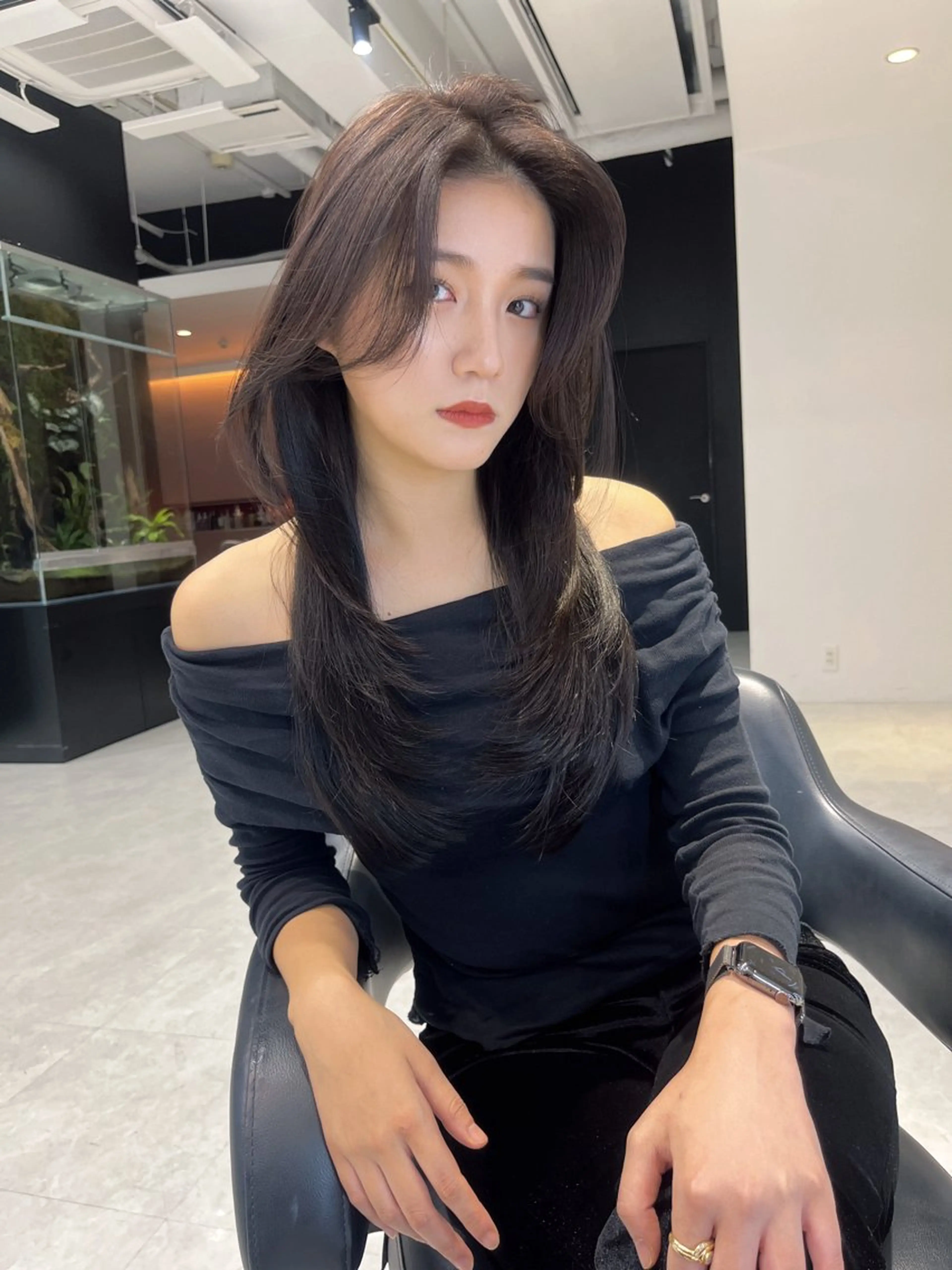 ロング 海野翔吾🇨🇳 ワンホンレイヤーのヘアスタイル