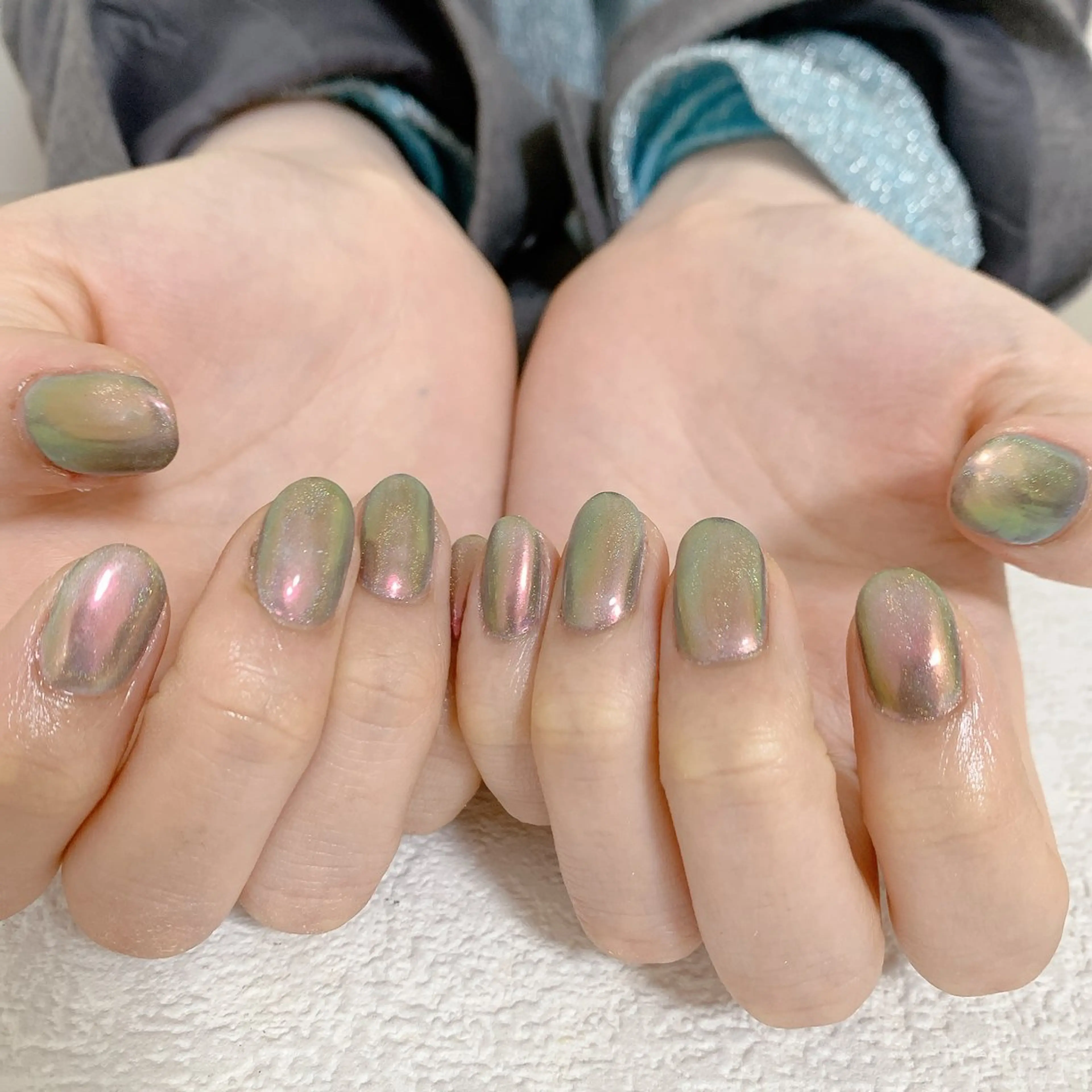 ネイル オーロラネイル フットネイル フレンチネイル ジェルネイル 韓国ネイル ハンドネイル mogunail &blowのネイルデザイン