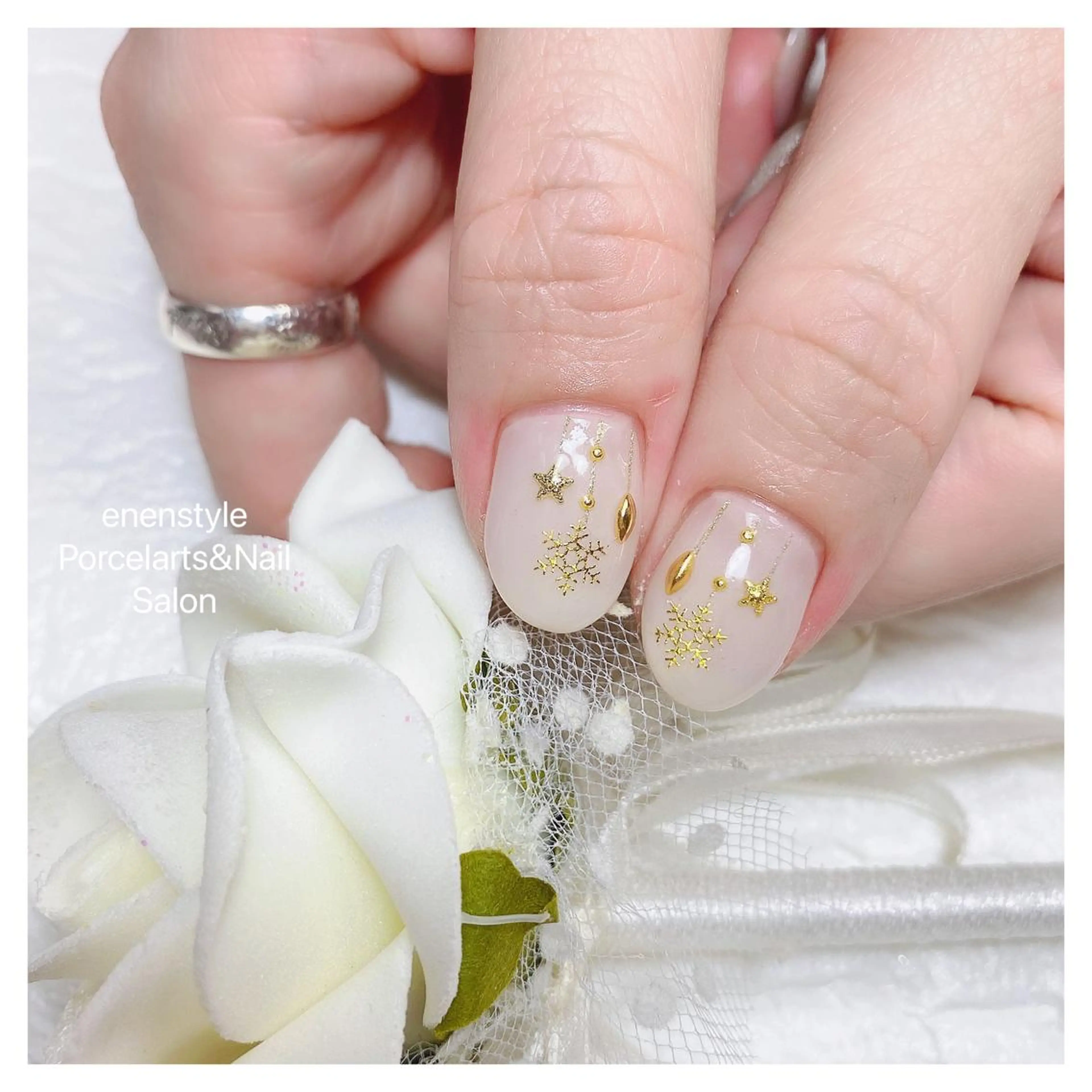 ミディアム ネイル ハンドネイル 👑enen style👑のネイルデザイン