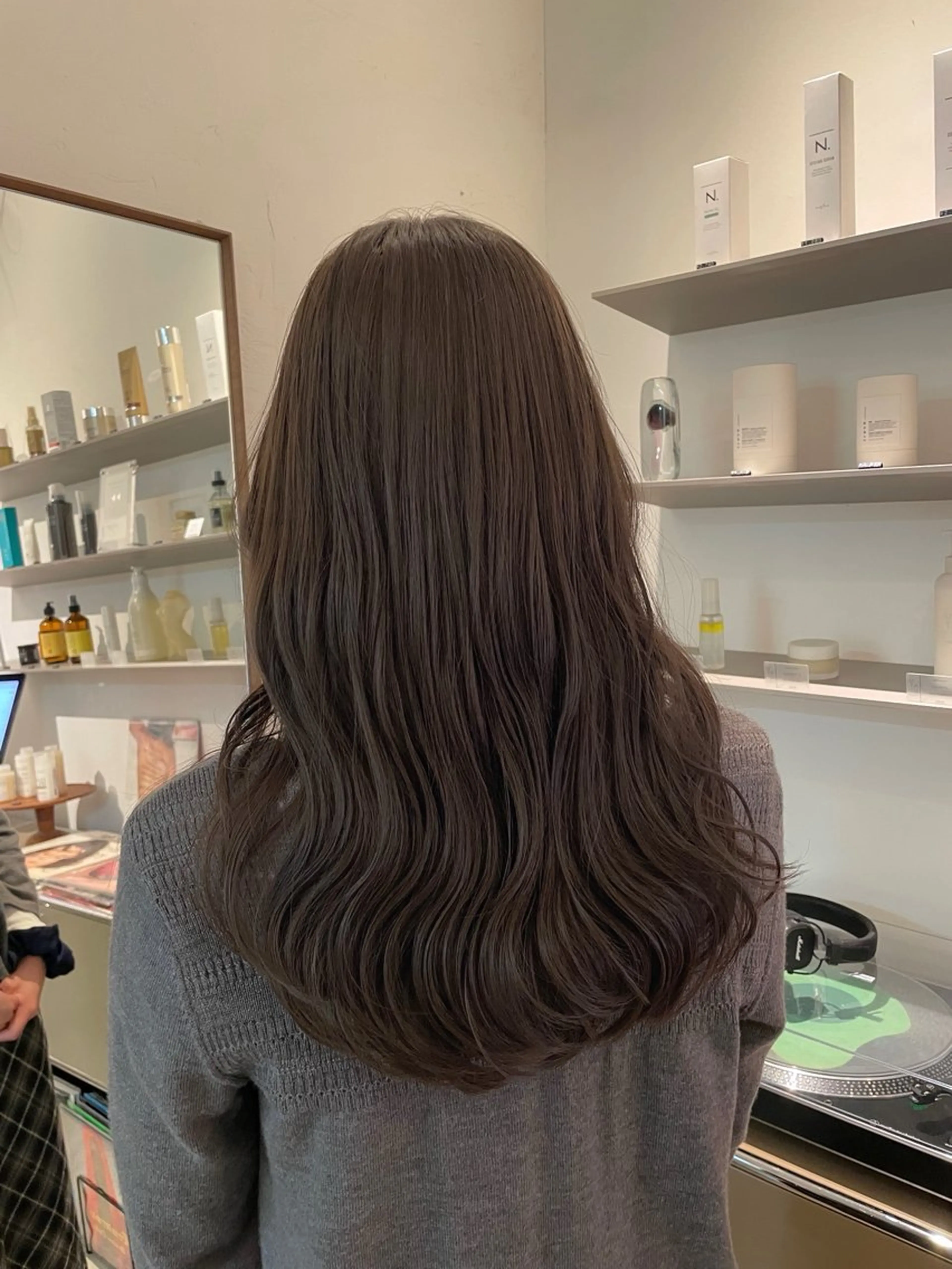 ロング ヘアカラー nanami🏷🤎 ふんわりカラーのヘアスタイル