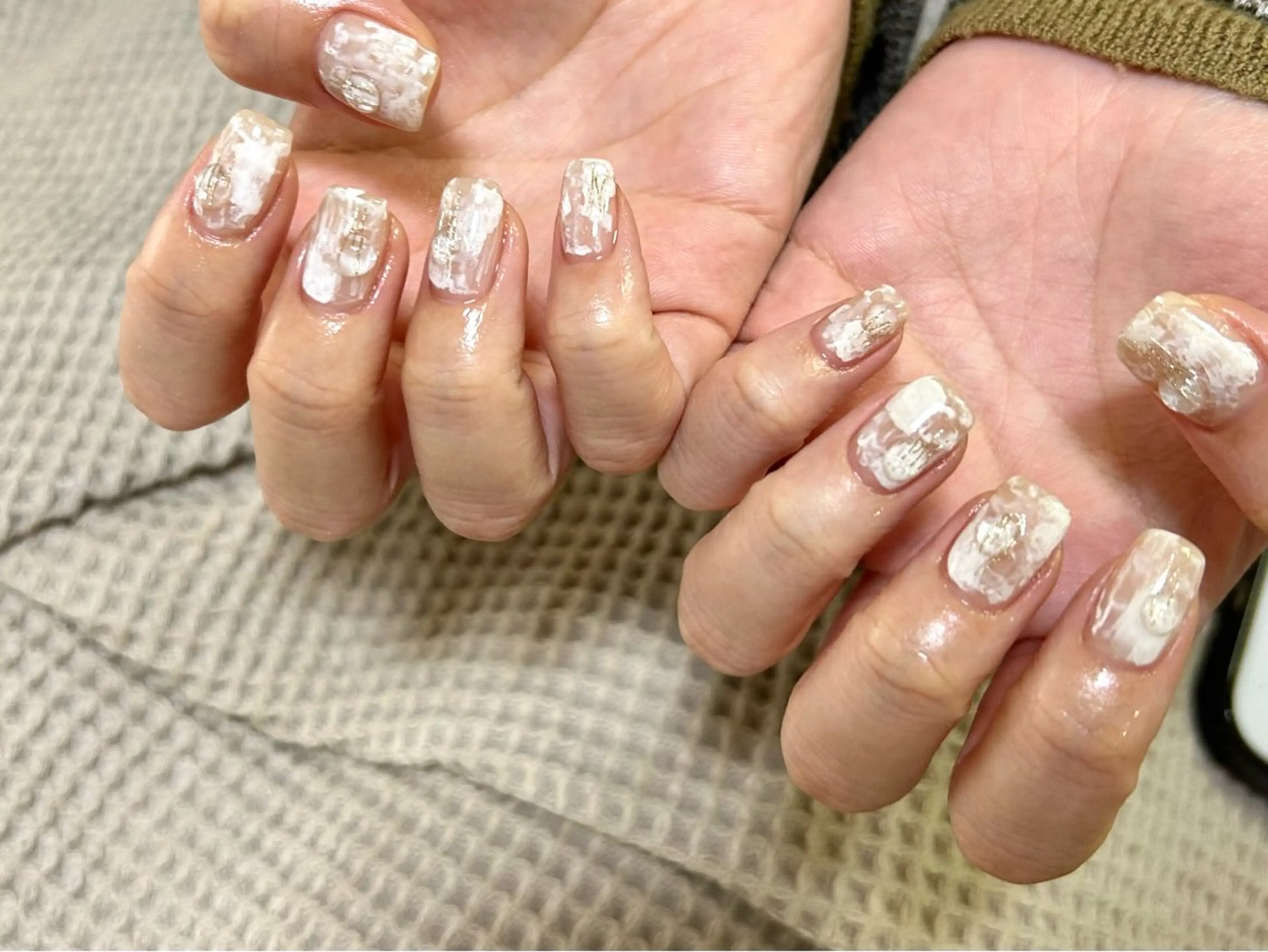 ネイル アートネイル マグネットネイル ニュアンスネイル ハンドネイル アトリエ １０３のネイルデザイン