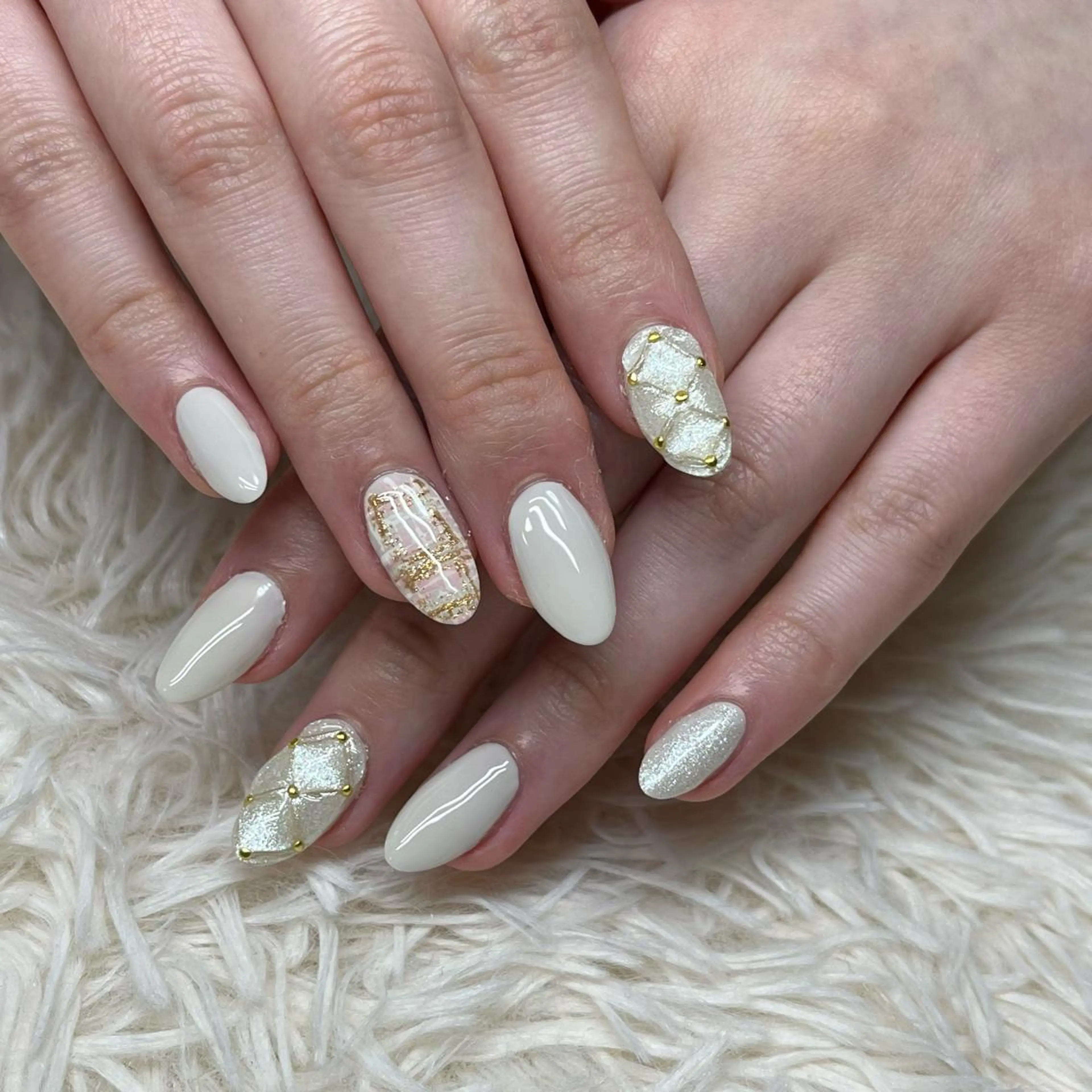 ネイル アートネイル クリアネイル フレンチネイル ジェルネイル ガラスフレンチ ハンドネイル 🐕‍🦺Yappy 💗A-tanのネイルデザイン