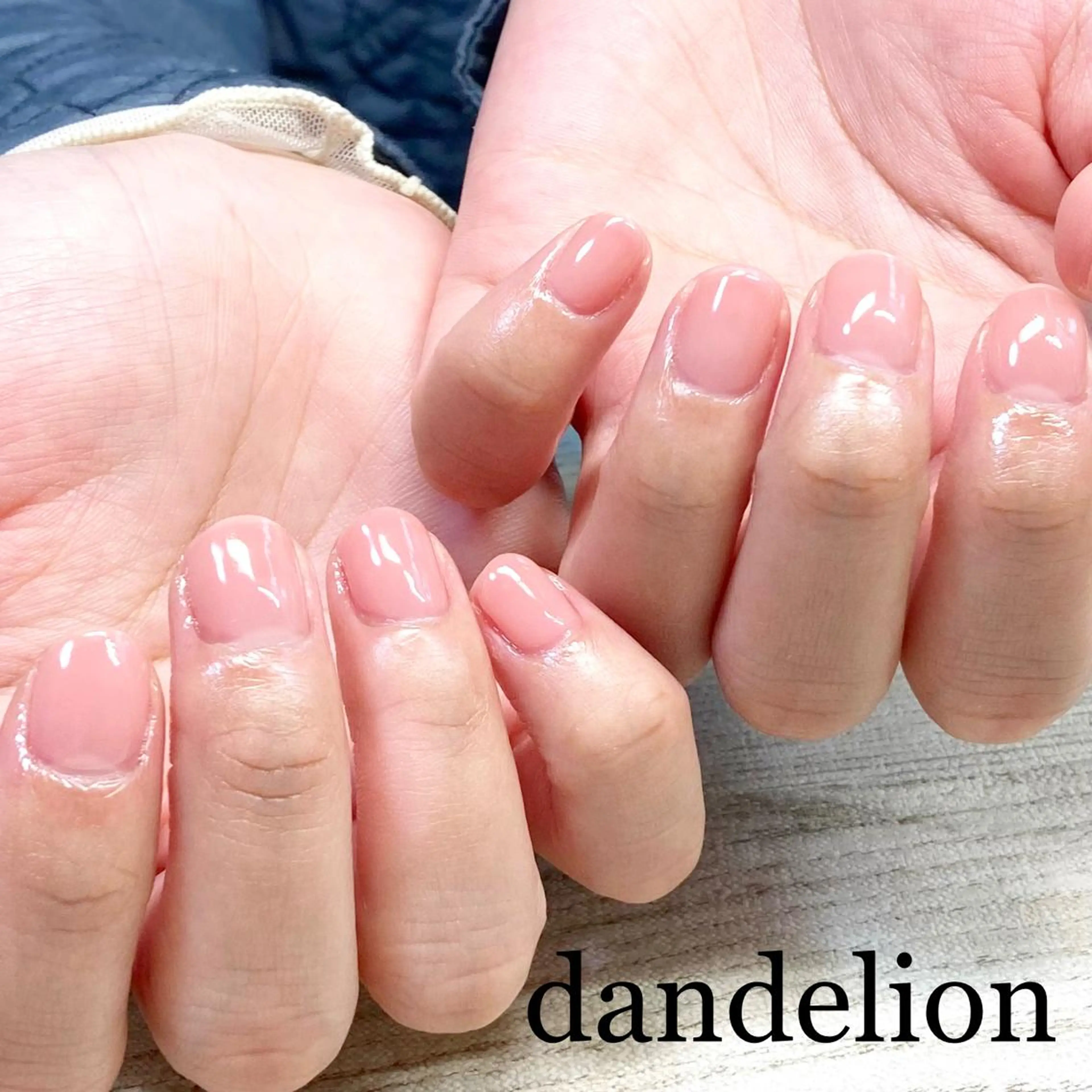 ネイル ハンドネイル ハンドケア dandelion ダンデライオンのネイルデザイン