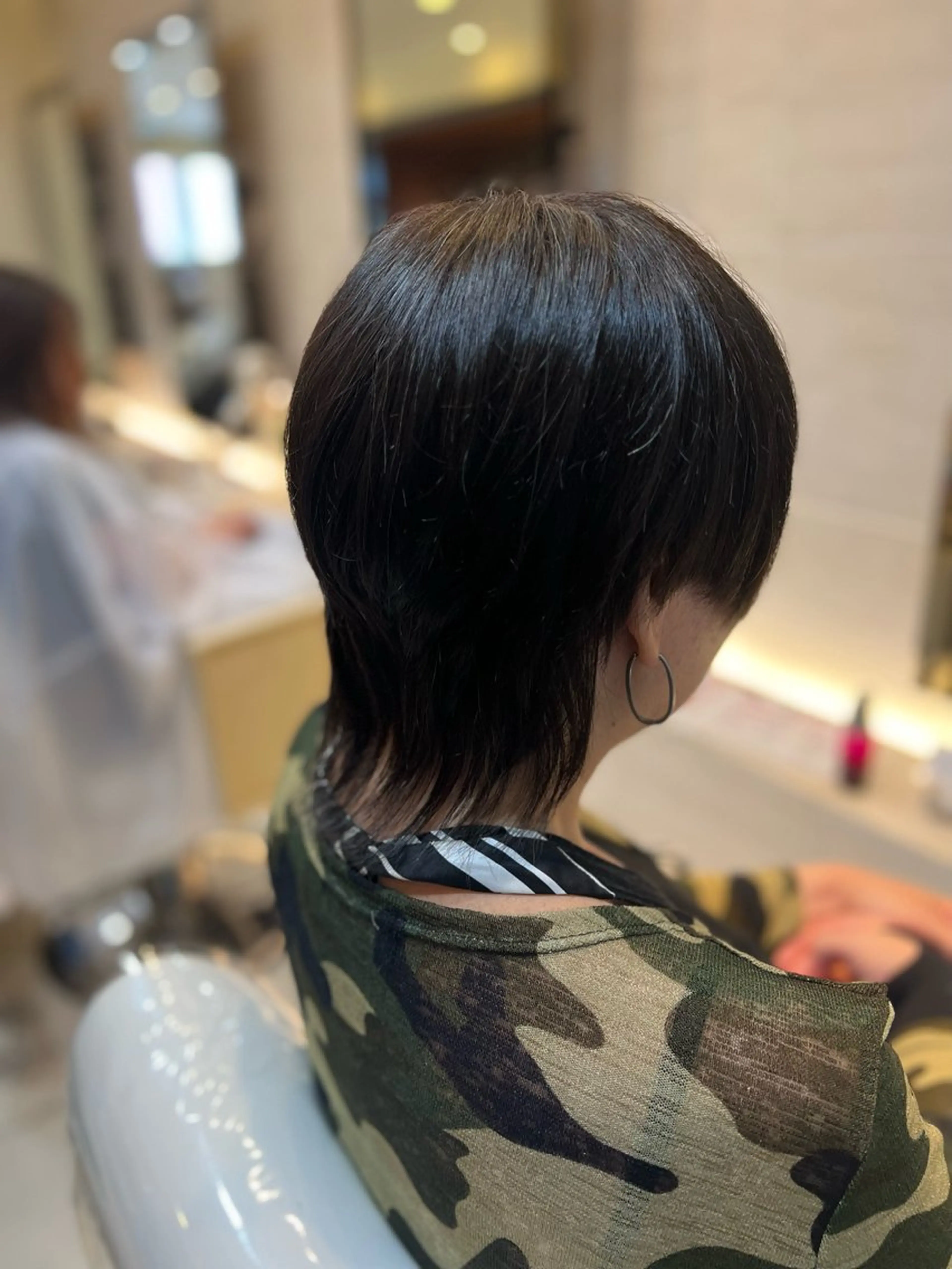 ショート ショートヘア ウルフカット 大川 愛未のヘアスタイル