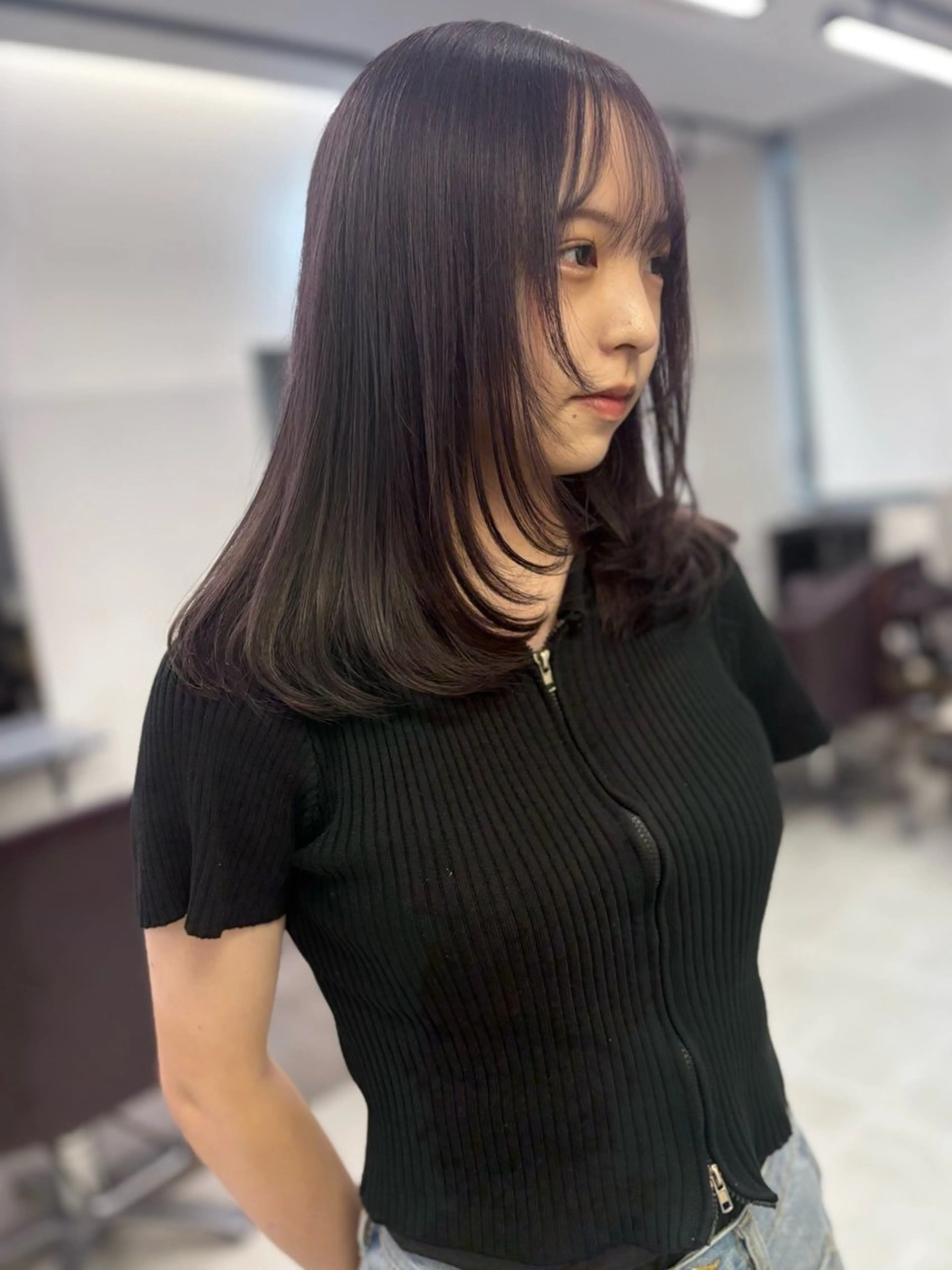 ミディアム カット ヘアカラー トリートメント ユイ☆ハイトーン ☆ブリーチデザインのヘアスタイル