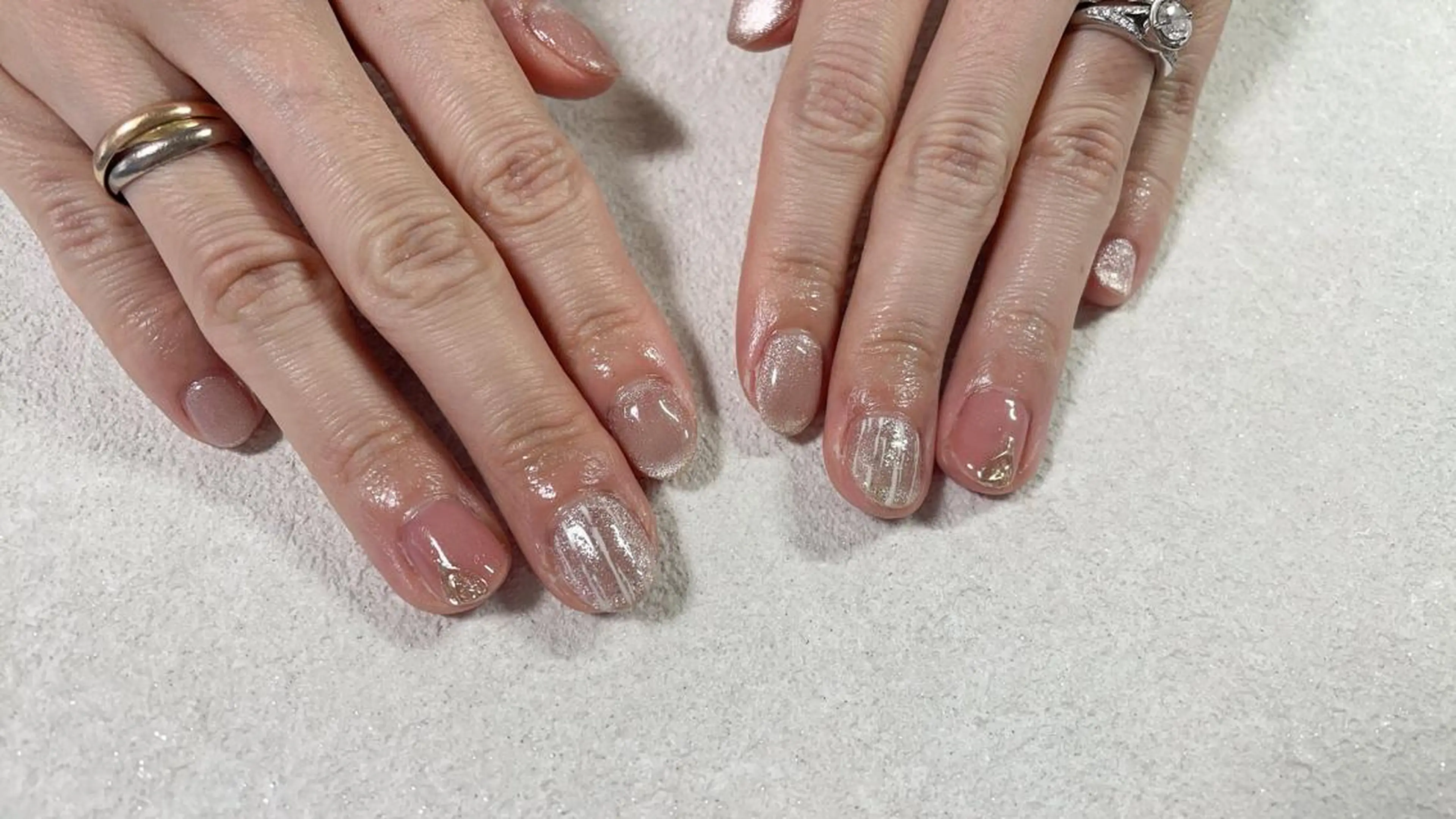 ネイル オーロラネイル フラワーネイル フットネイル フレンチネイル ジェルネイル kikinail 溝の口のネイルデザイン