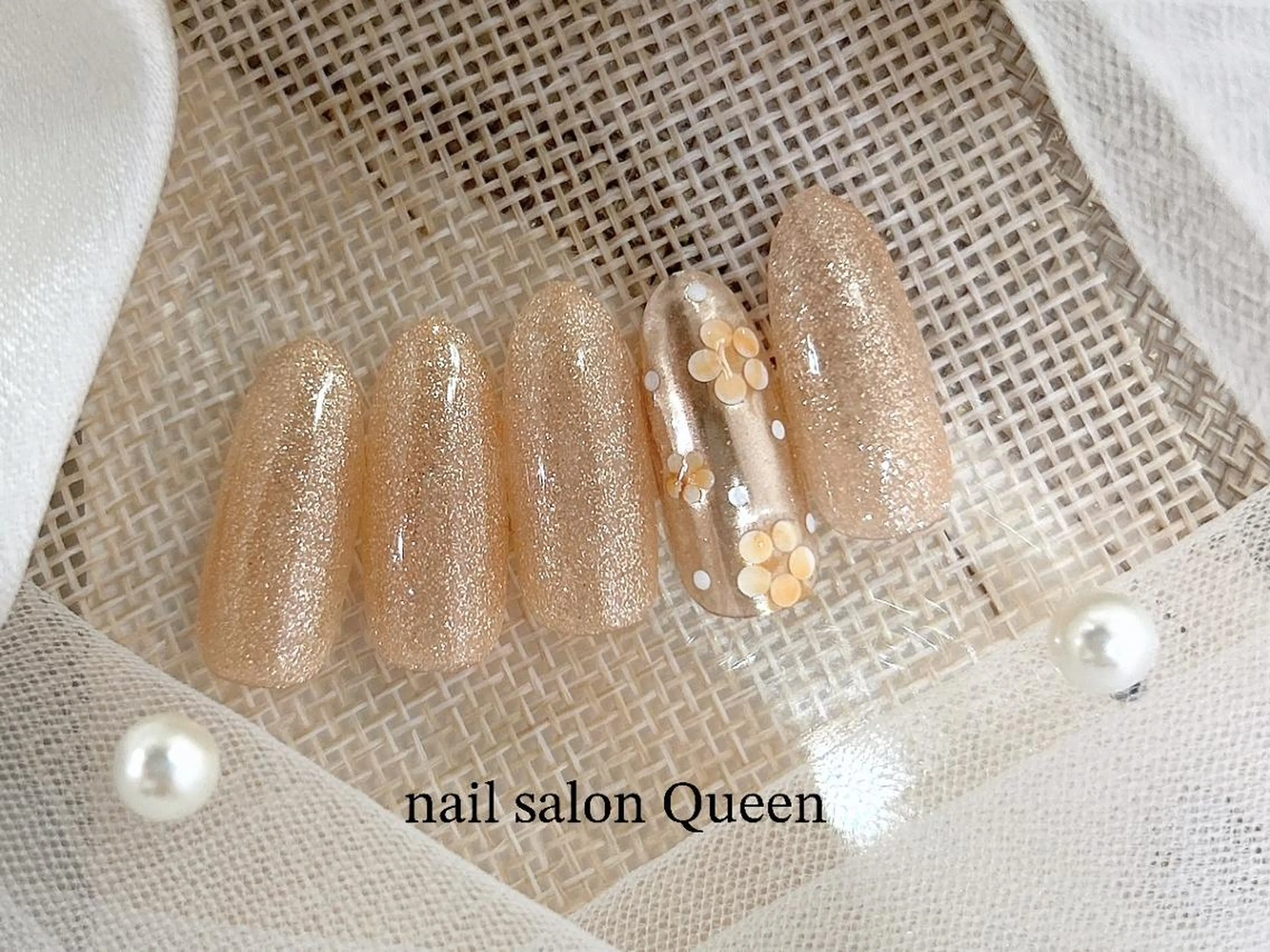 ネイル ネイルサロンクイーン 中野のネイルデザイン