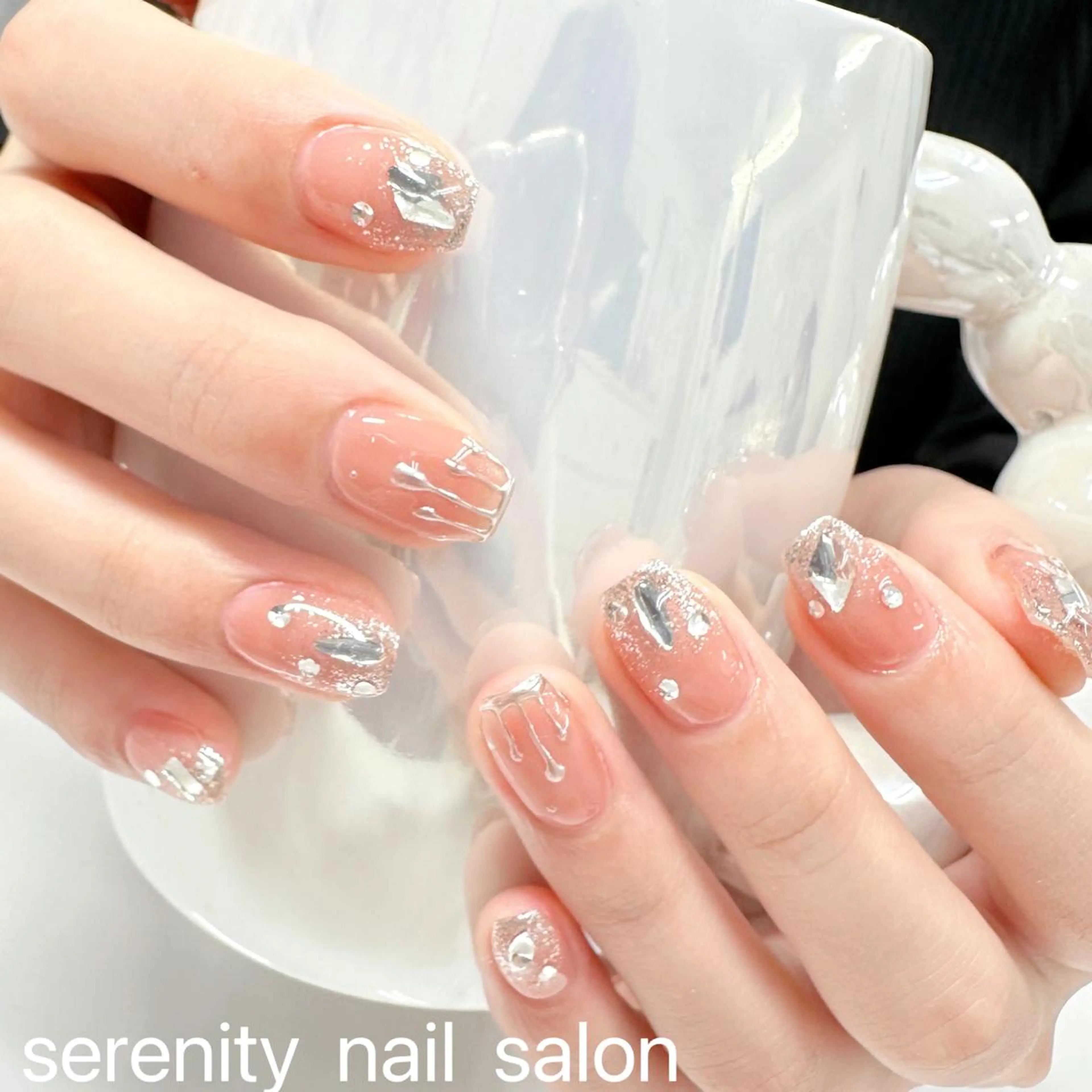 ネイル ハンドネイル ハンドケア ✨Serenity Nail salonのネイルデザイン