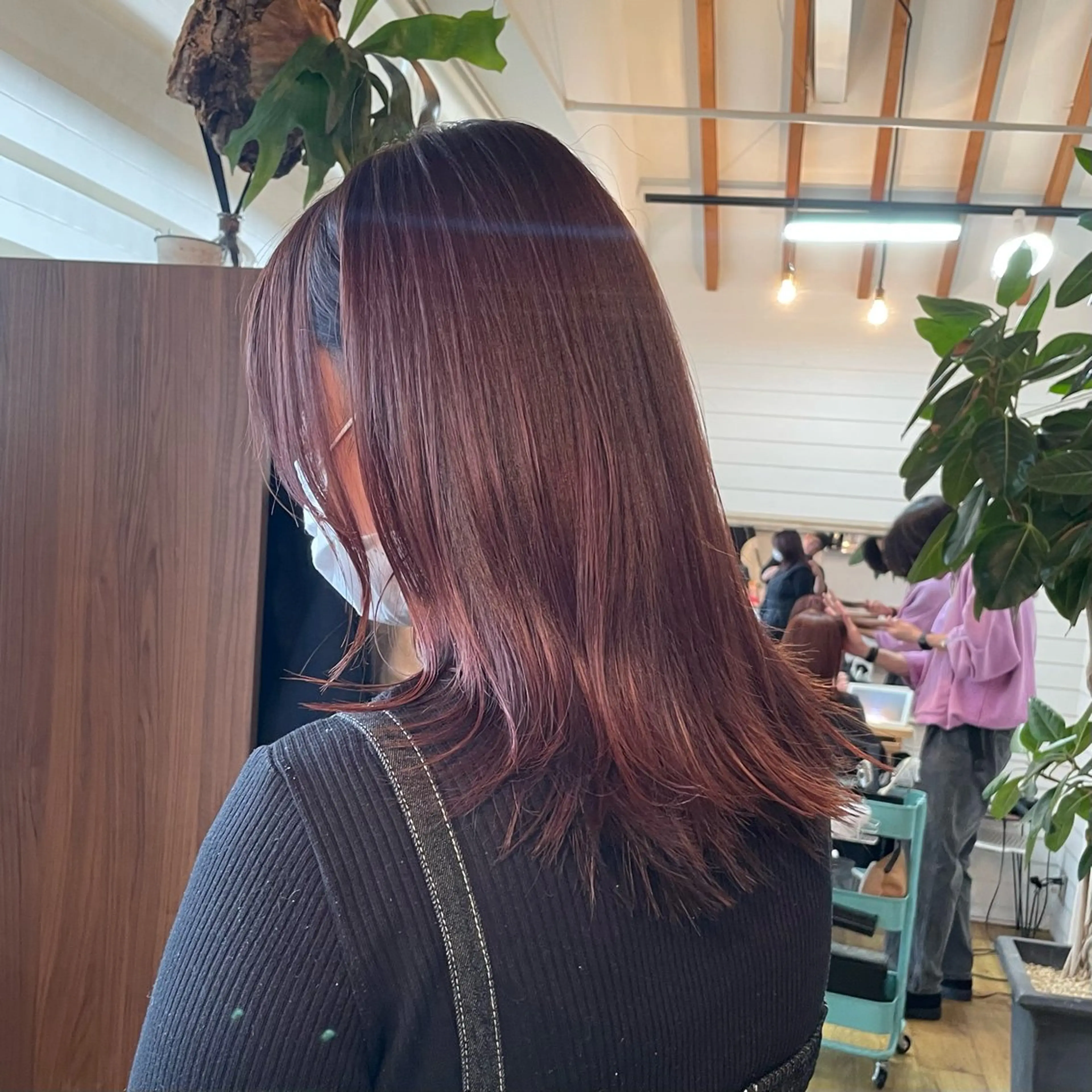 セミロング カラー ハイライトカラー ハイライト 奥田 誠司のヘアスタイル