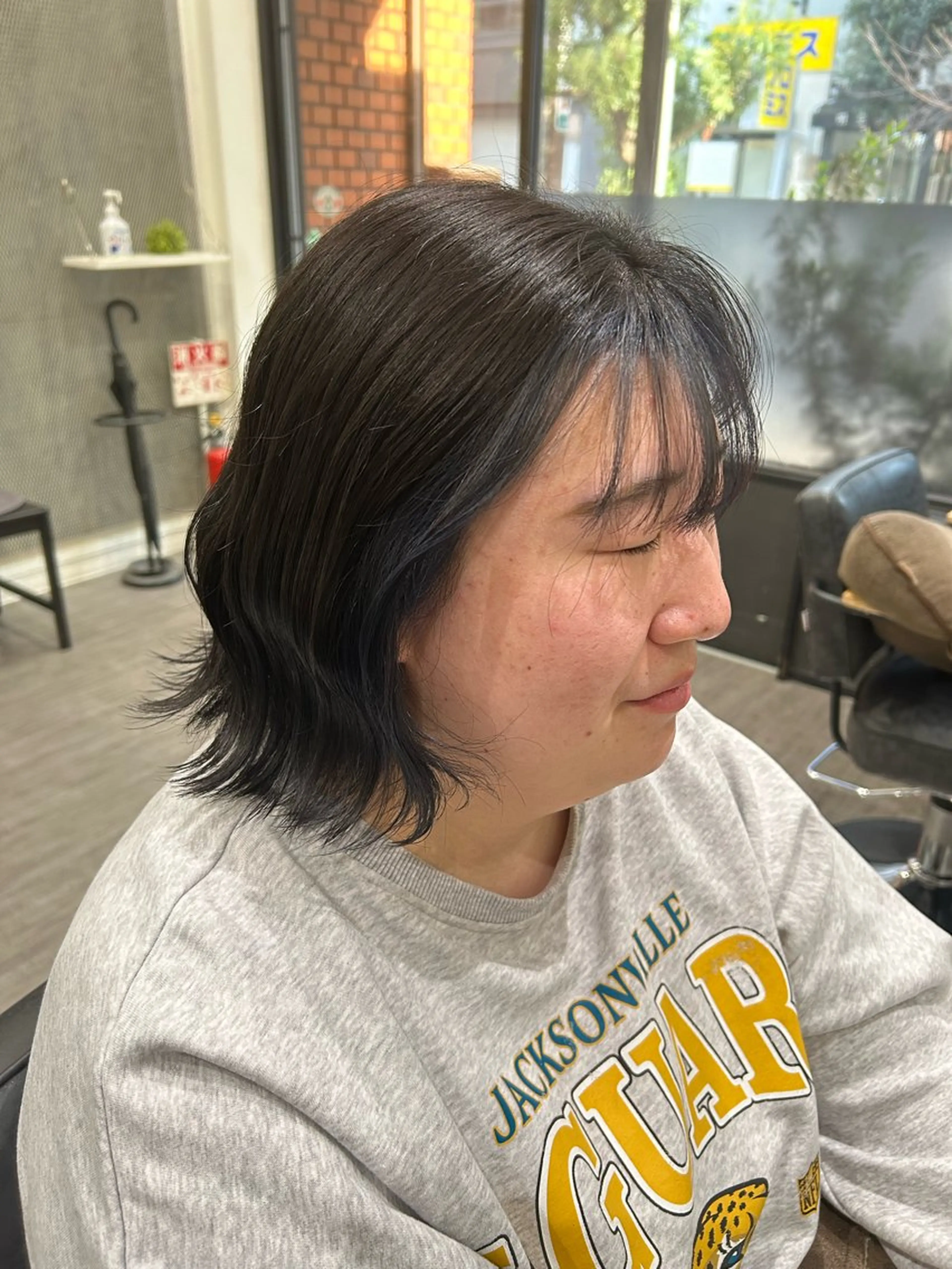 ショート カラー ヘアアレンジ ブルーカラー デザインカラー ネイビーカラー ヘアカラー トリートメント cocotte 💟草間紫音💟のヘアスタイル