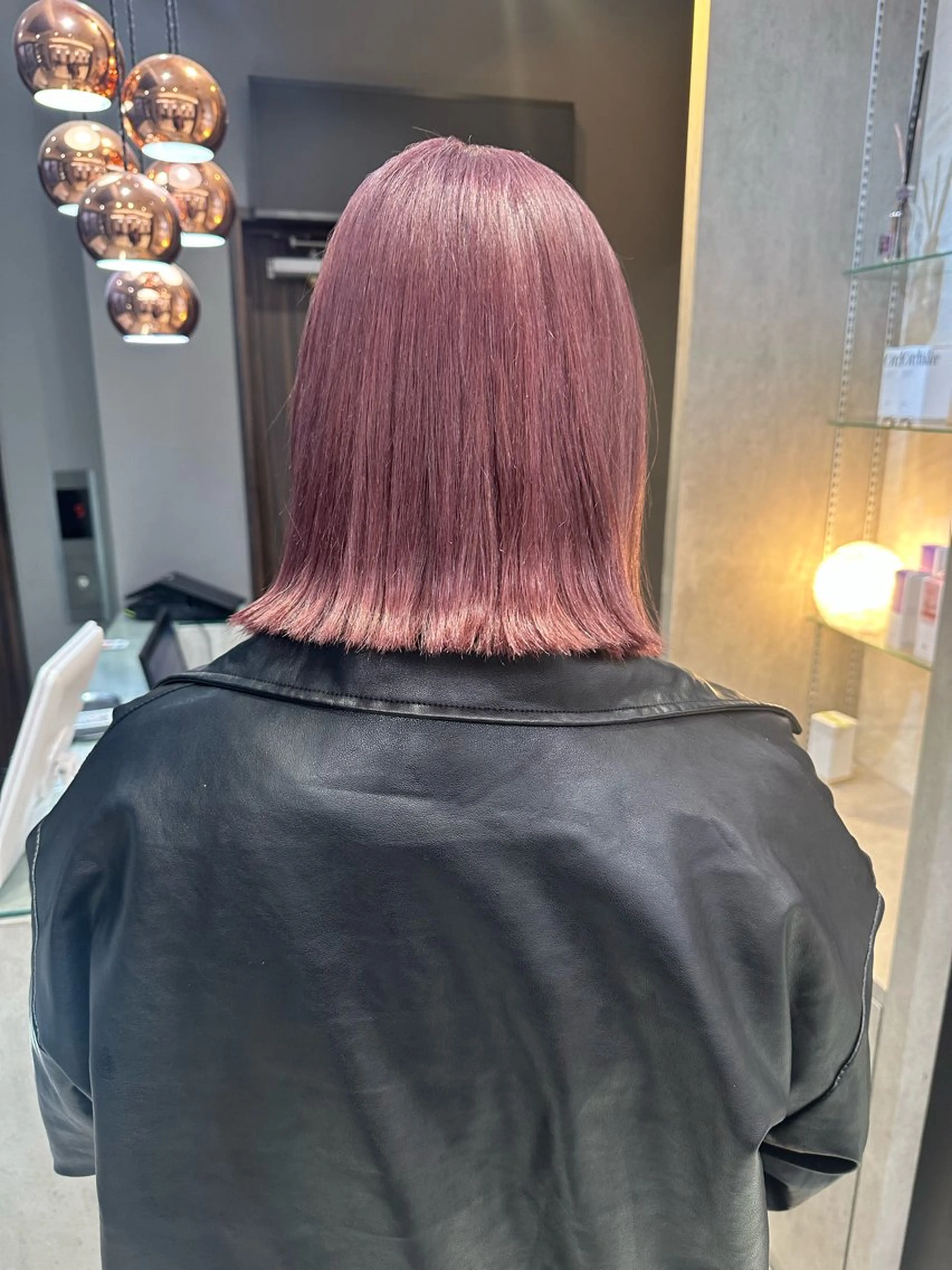 ミディアム カラー カット ヘアカラー トリートメント AYAKASA 暖色カラー/レイヤーのヘアスタイル