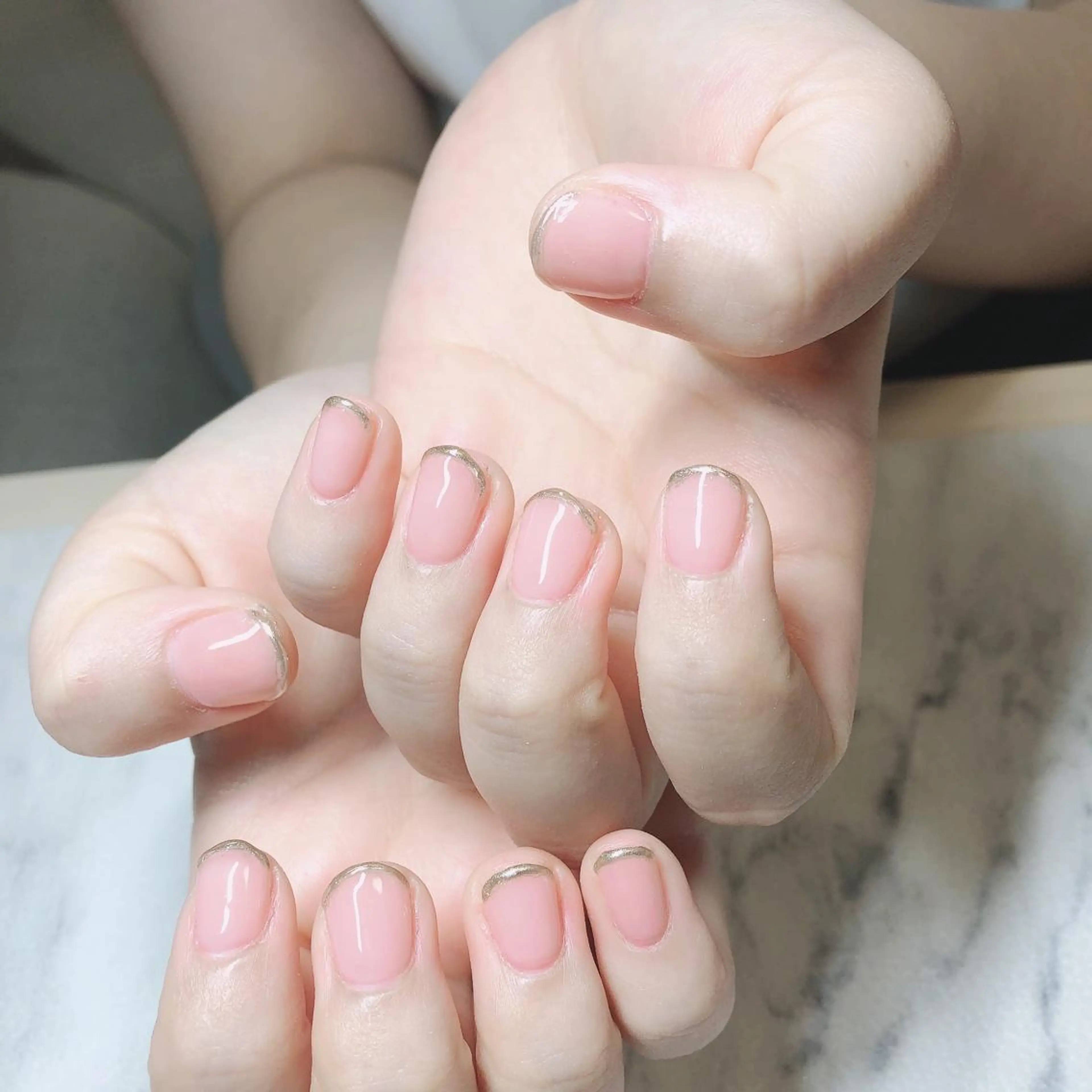 ネイル フレンチネイル ミラーネイル 結城 怜菜のネイルデザイン