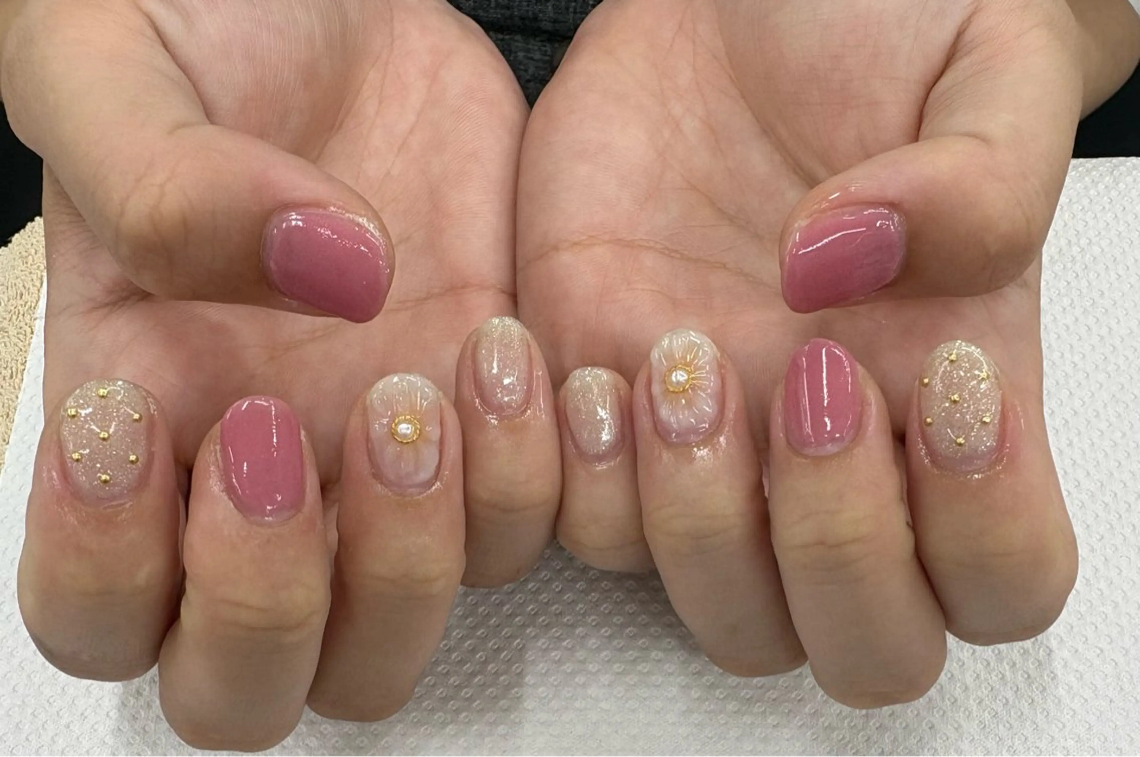 ネイル 土肥 愛菜のネイルデザイン