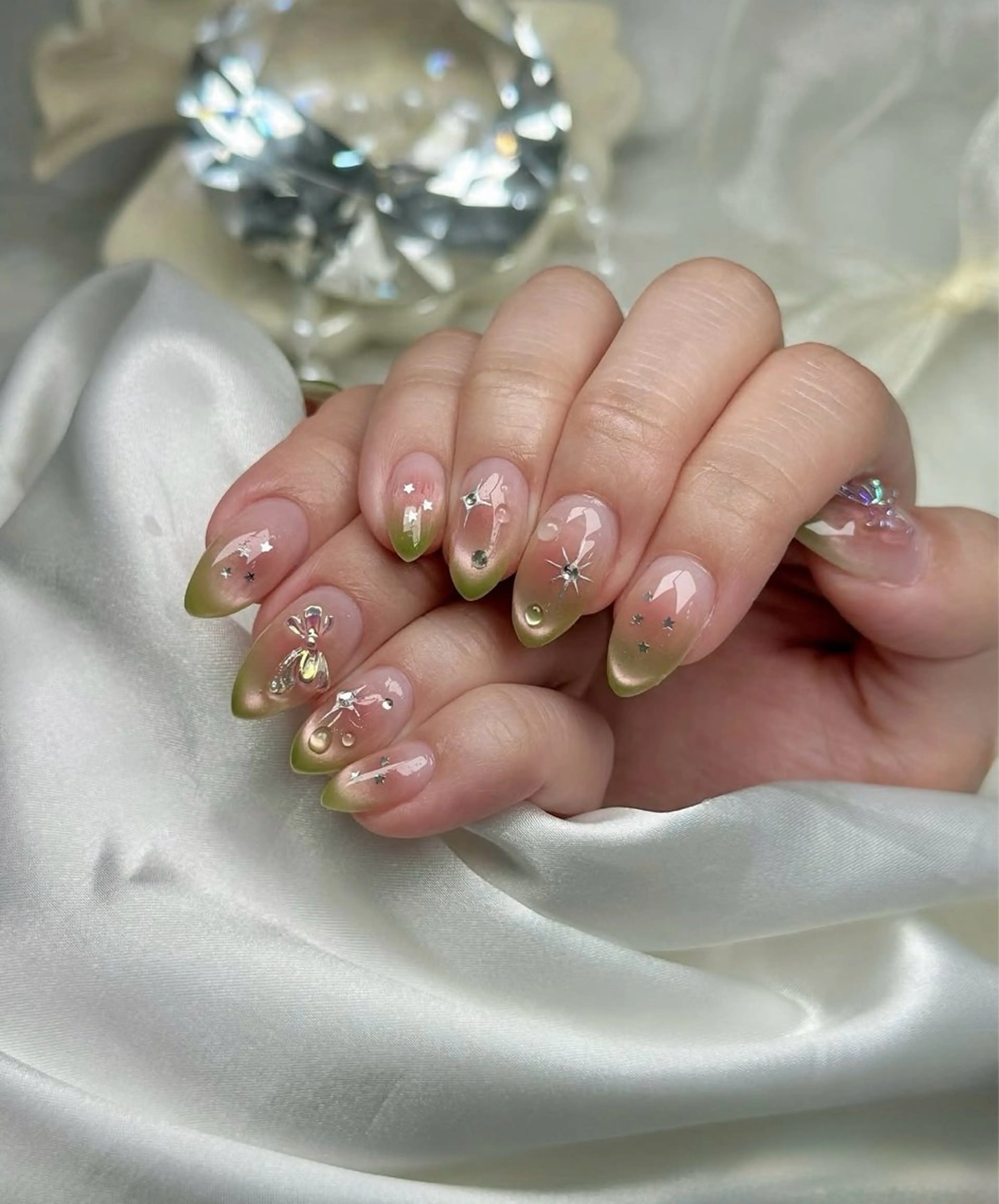 ネイル NailSalon✨ Écrinエクランのネイルデザイン