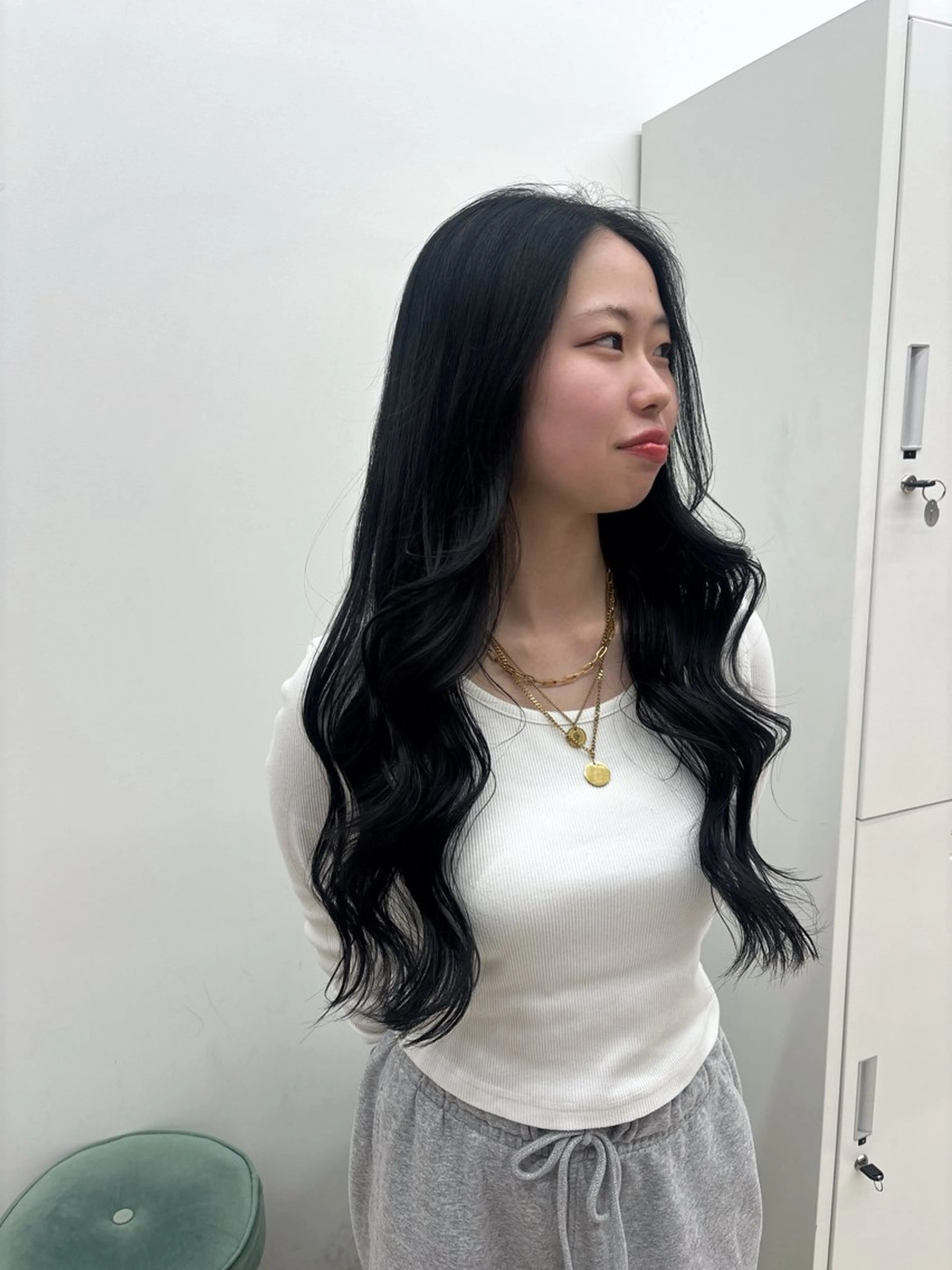 ロング ヘアカラー ️🩵RINKA/ 艶color🩵のヘアスタイル