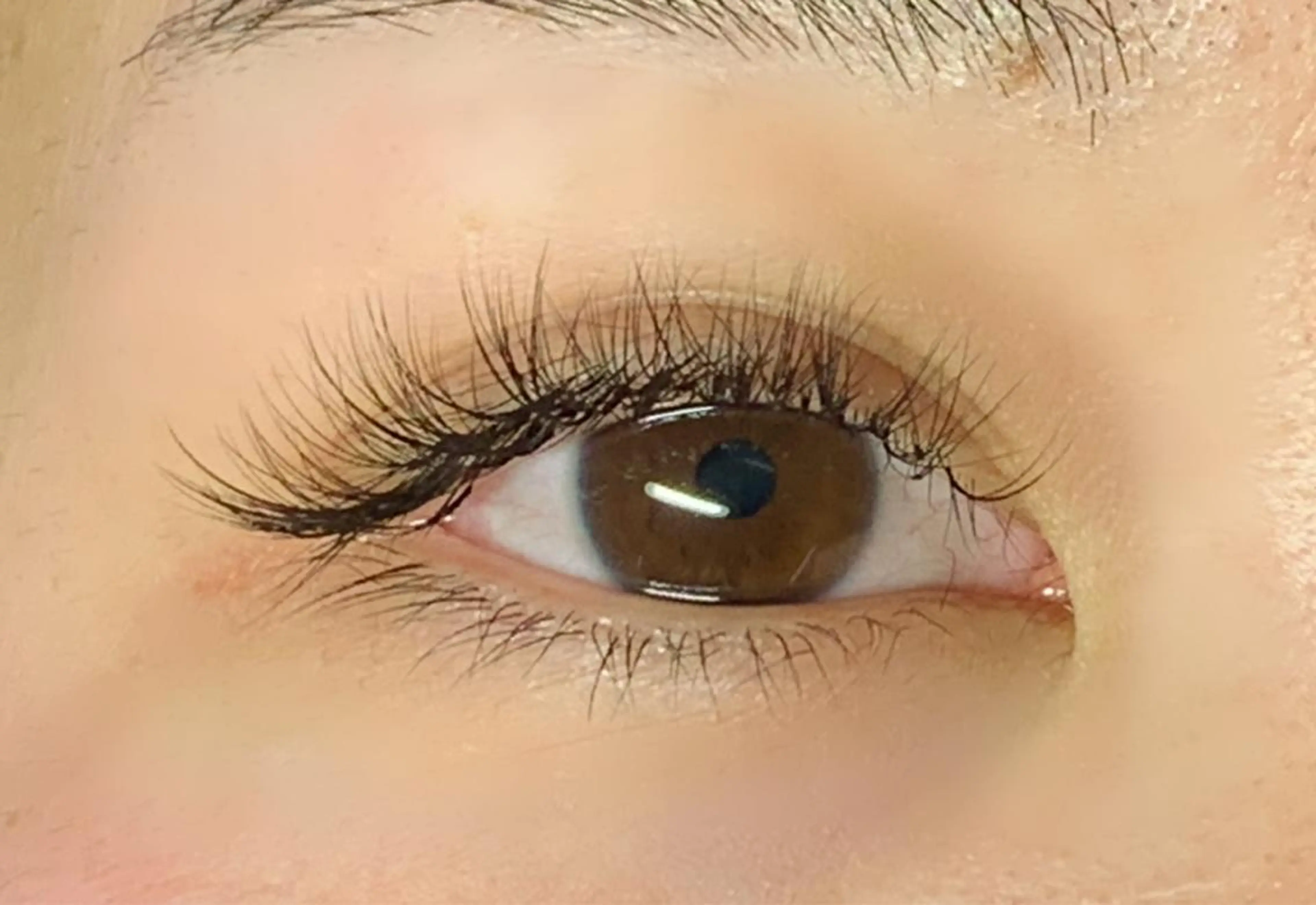 マツエク・マツパ 北川 広行のヘアスタイル