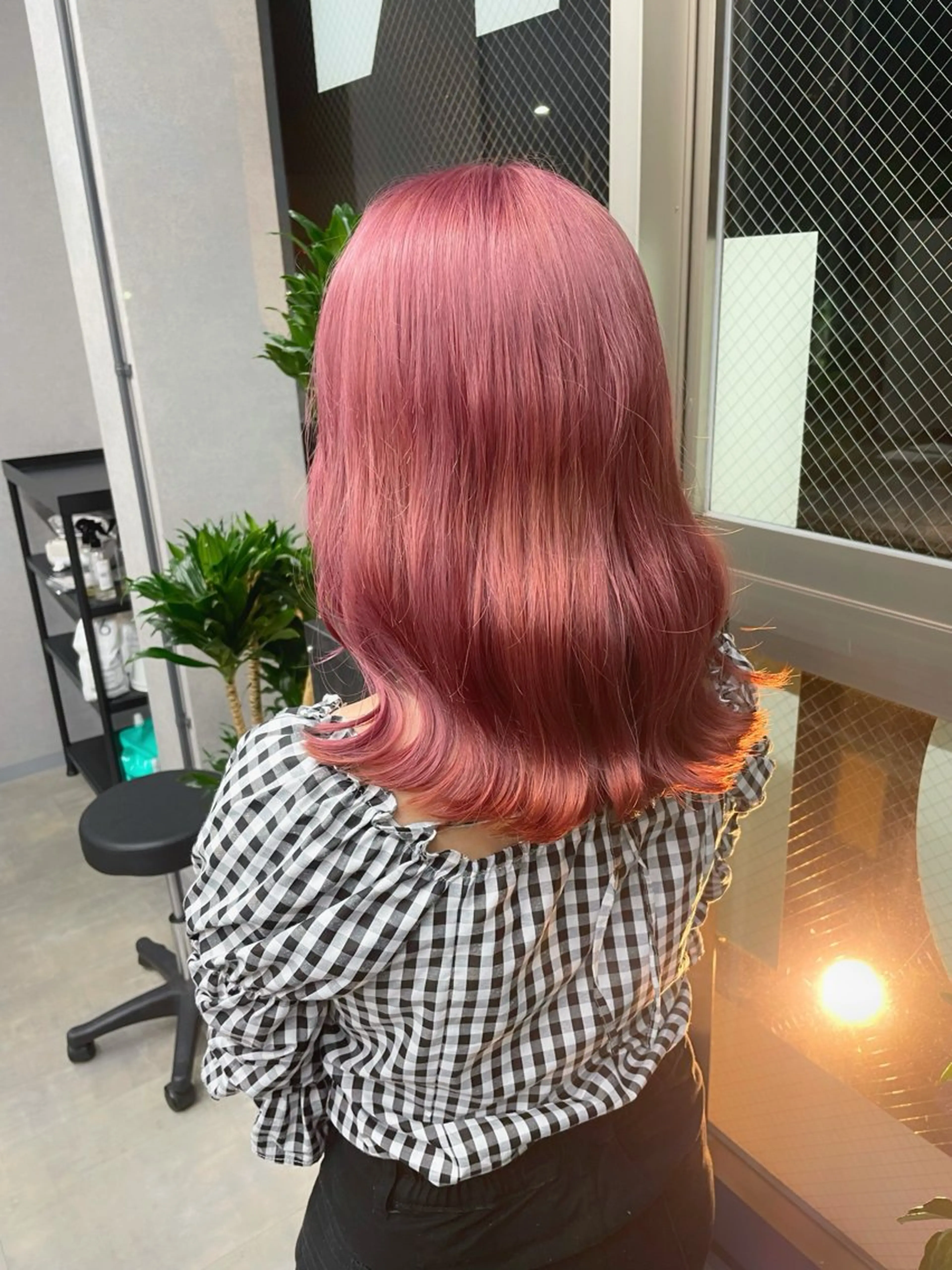 セミロング 冨田 果歩のヘアスタイル