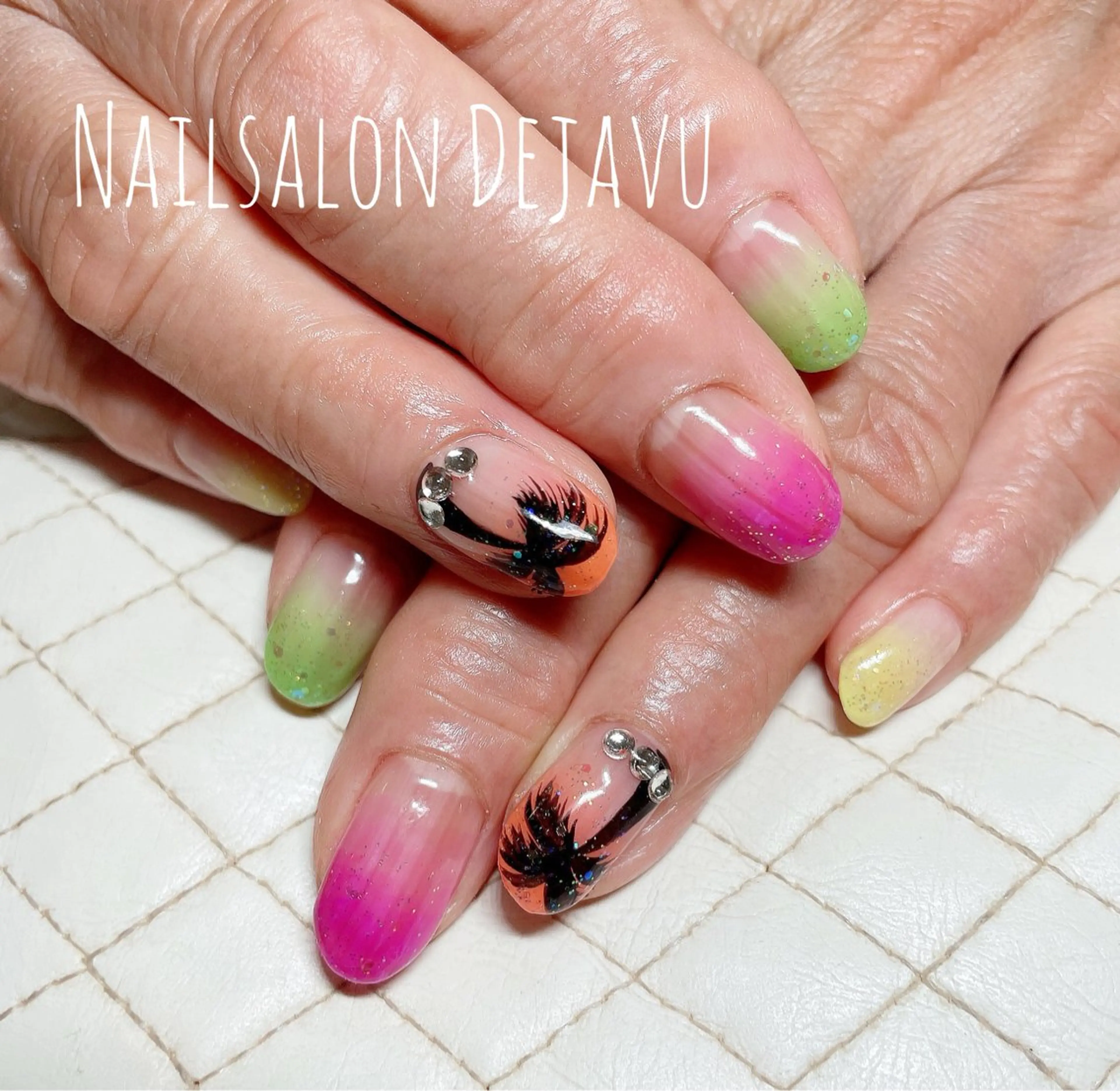 ネイル ハンドネイル Nail salon Dejavu 🌿のネイルデザイン