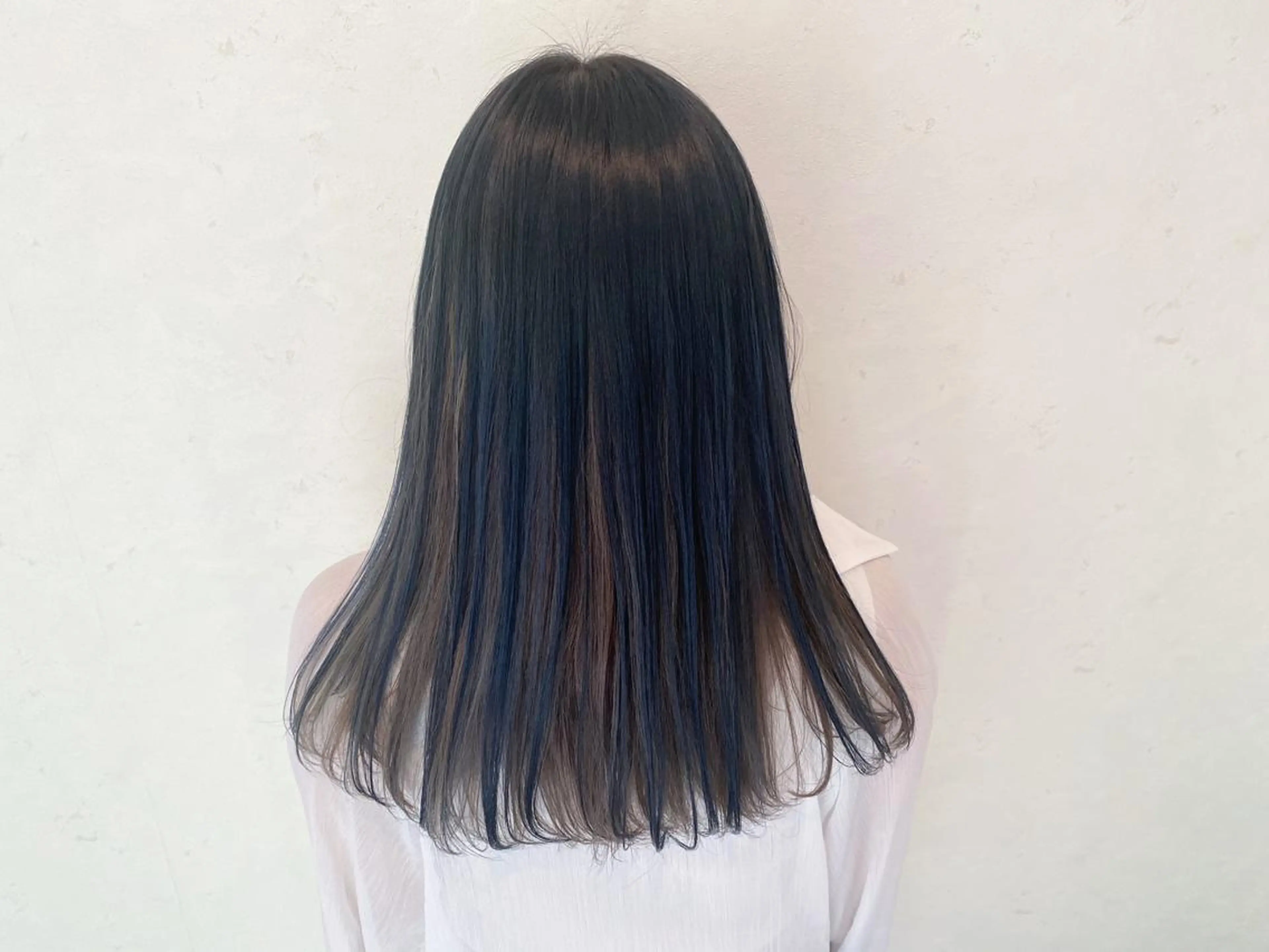 セミロング カラー 伊藤 さやかのヘアスタイル