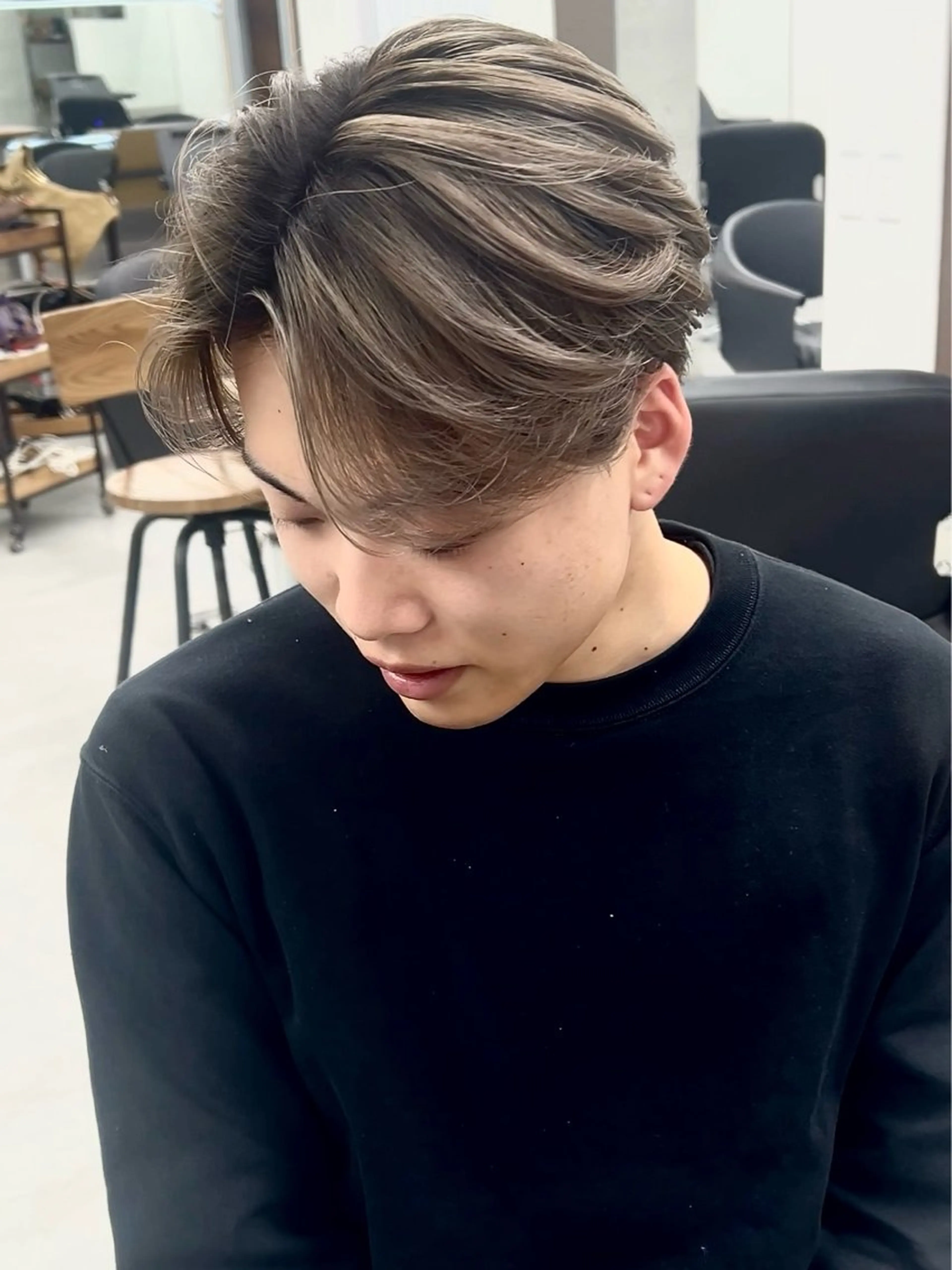 ショート カラー バレイヤージュ レイヤーカット ヘアカラー トリートメント ヘッドスパ welring hair salonのヘアスタイル