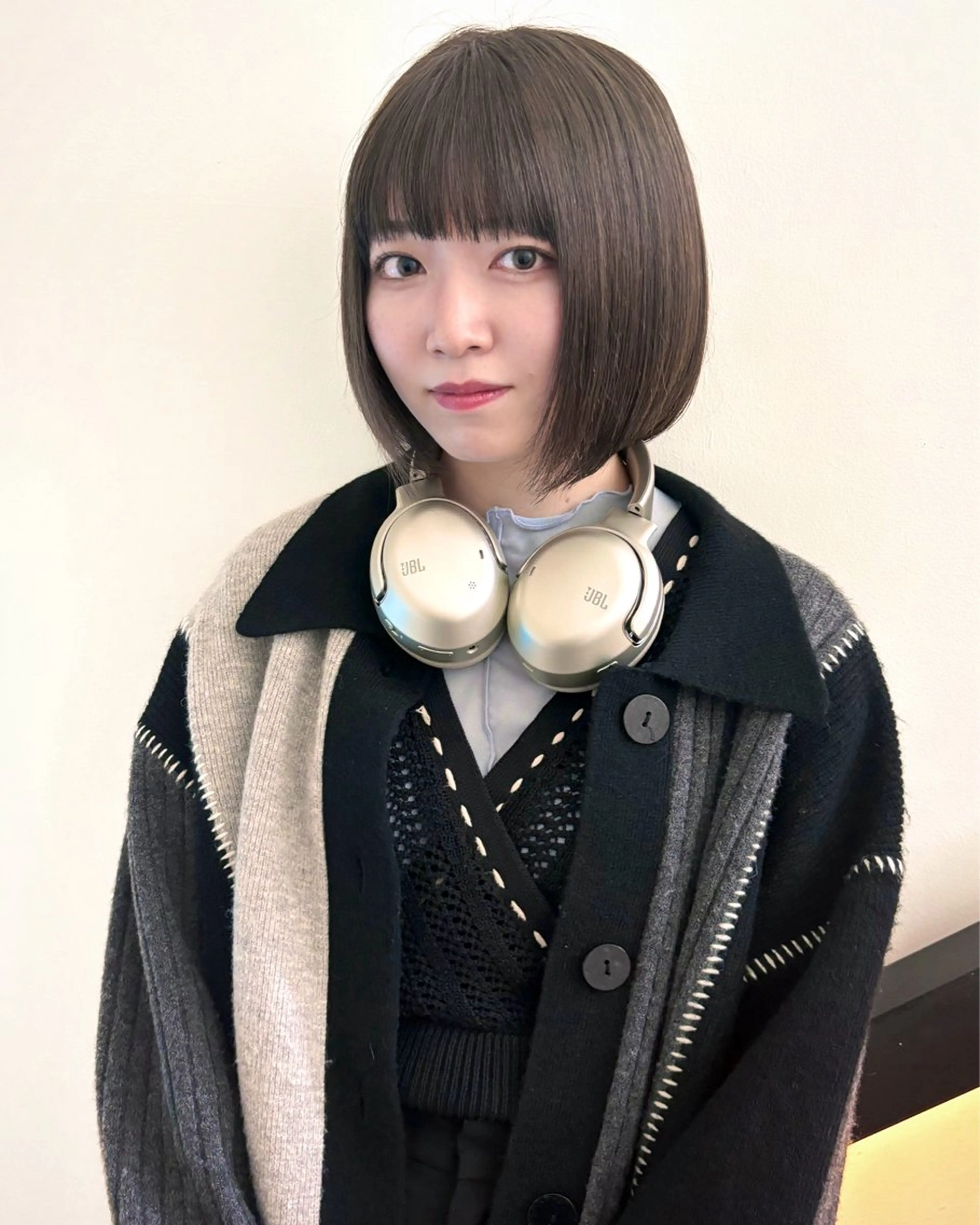 ショート カラー グレージュ オリーブグレージュ オリーブグレー カット ヘアカラー Kureha/ネイル トレンドヘアのマツエク・マツパデザイン