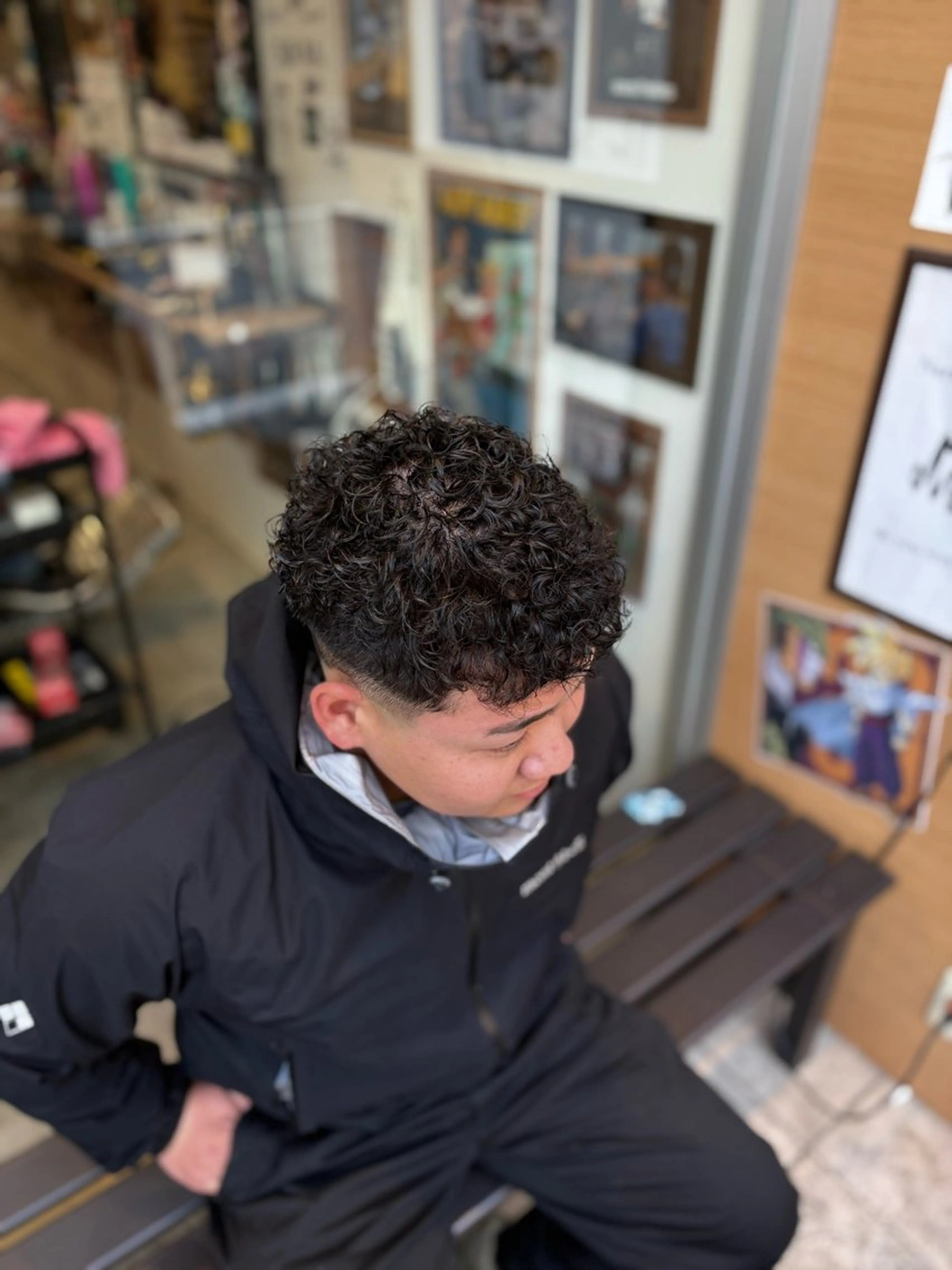 ショート パーマ メンズ メンズパーマ ショートヘア パーマ 吉田 哲平のヘアスタイル