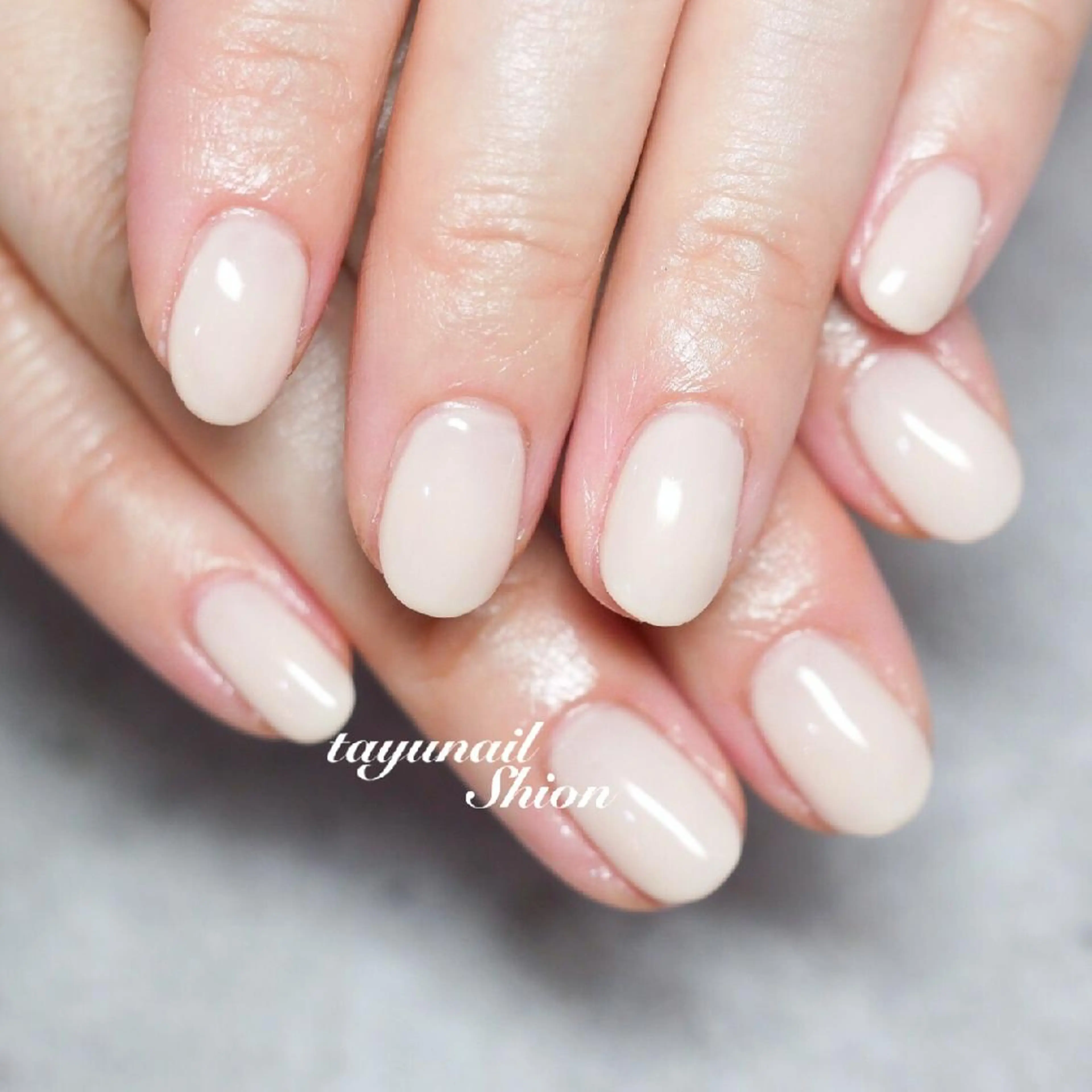 ネイル ブルー ジェルネイル ワンカラーネイル パラジェル シンプルネイル ネイルサロン 【たゆnail】のネイルデザイン