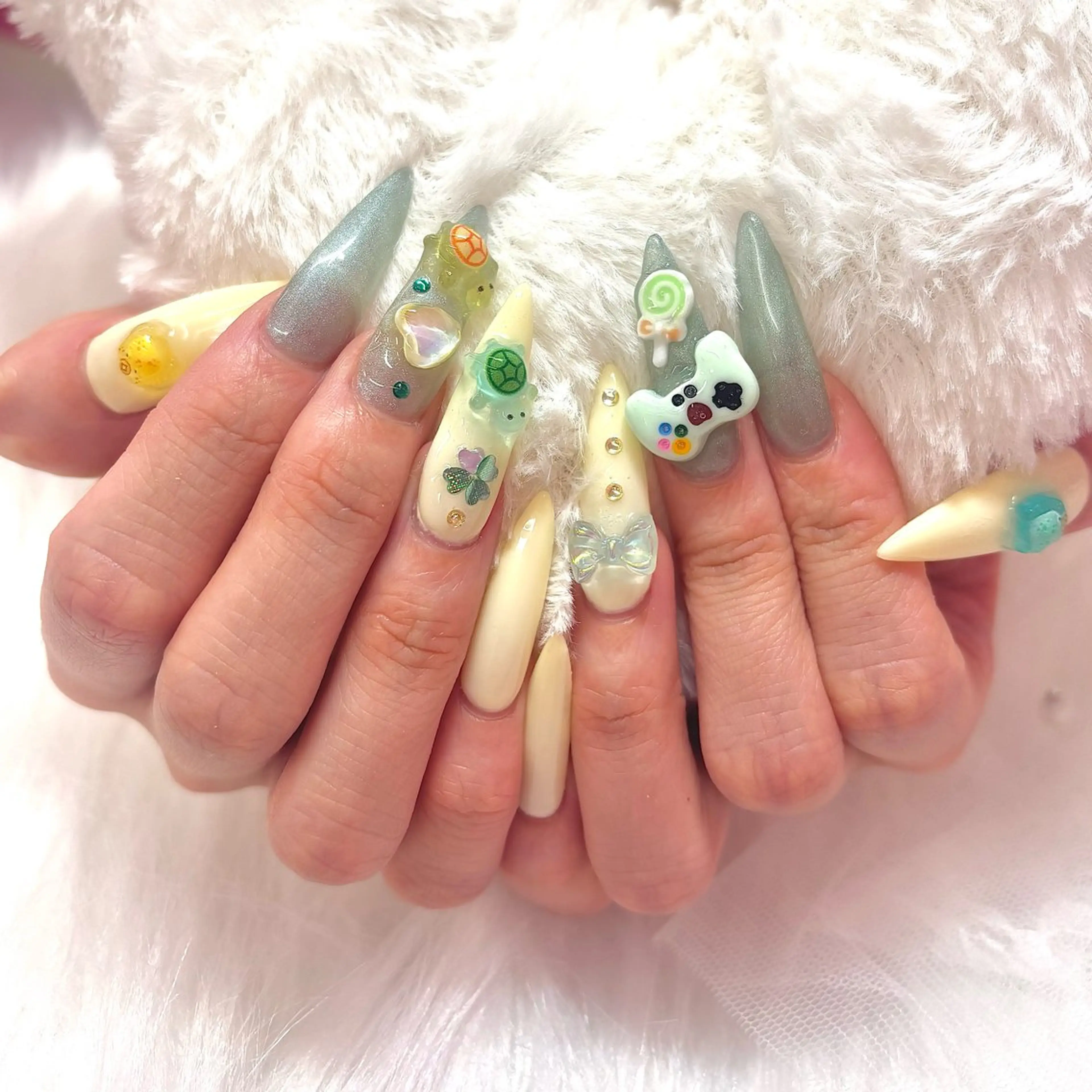 ネイル ハンドネイル la.kuu横浜店 Okada.のネイルデザイン