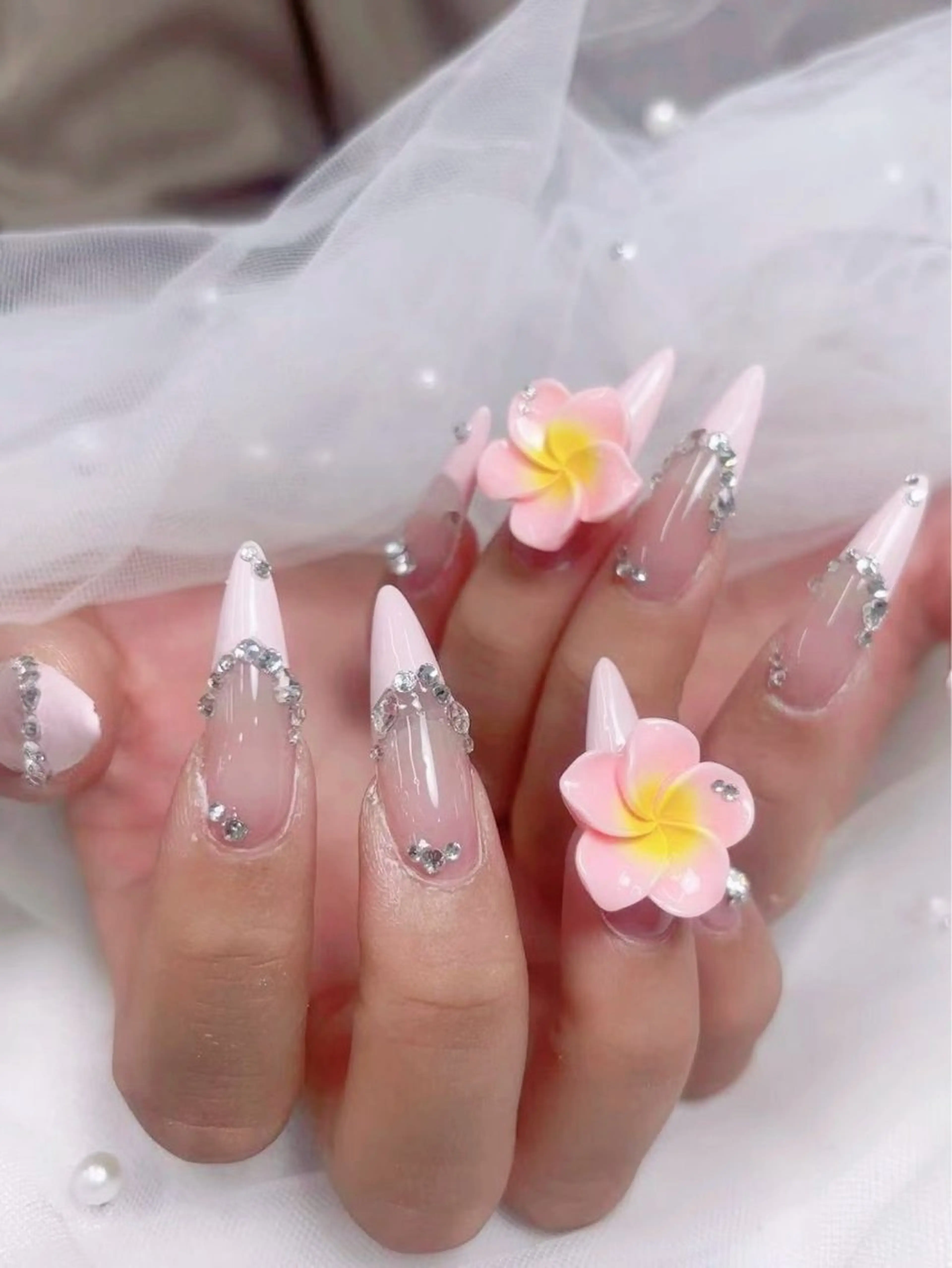 ネイル ネイルサロン lotusのネイルデザイン