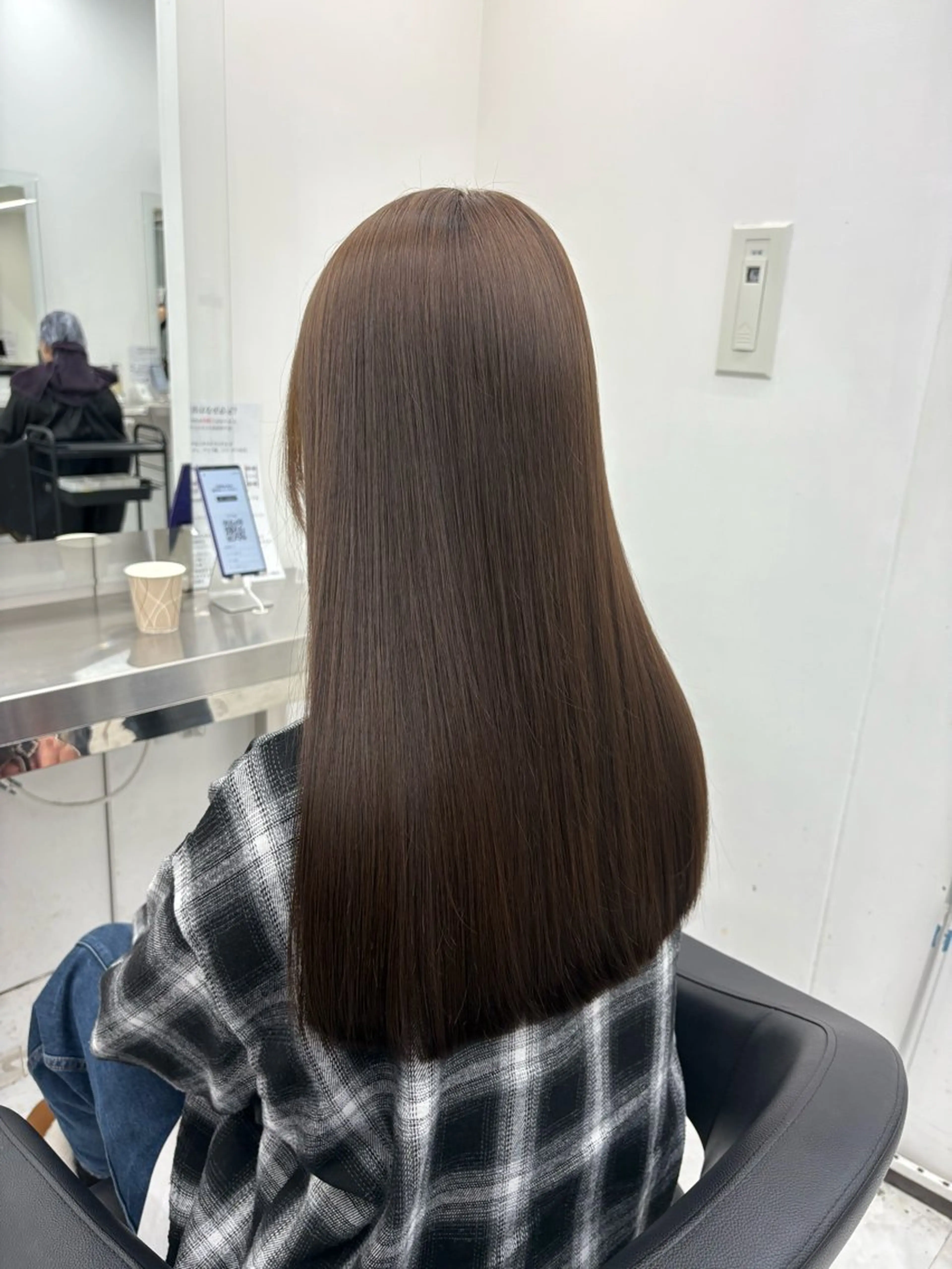 ロング カラー カット ヘアカラー トリートメント ヘッドスパ ヘアセット 𓏸レイヤー髪質改善 透けカラーカノン🫧のヘアスタイル