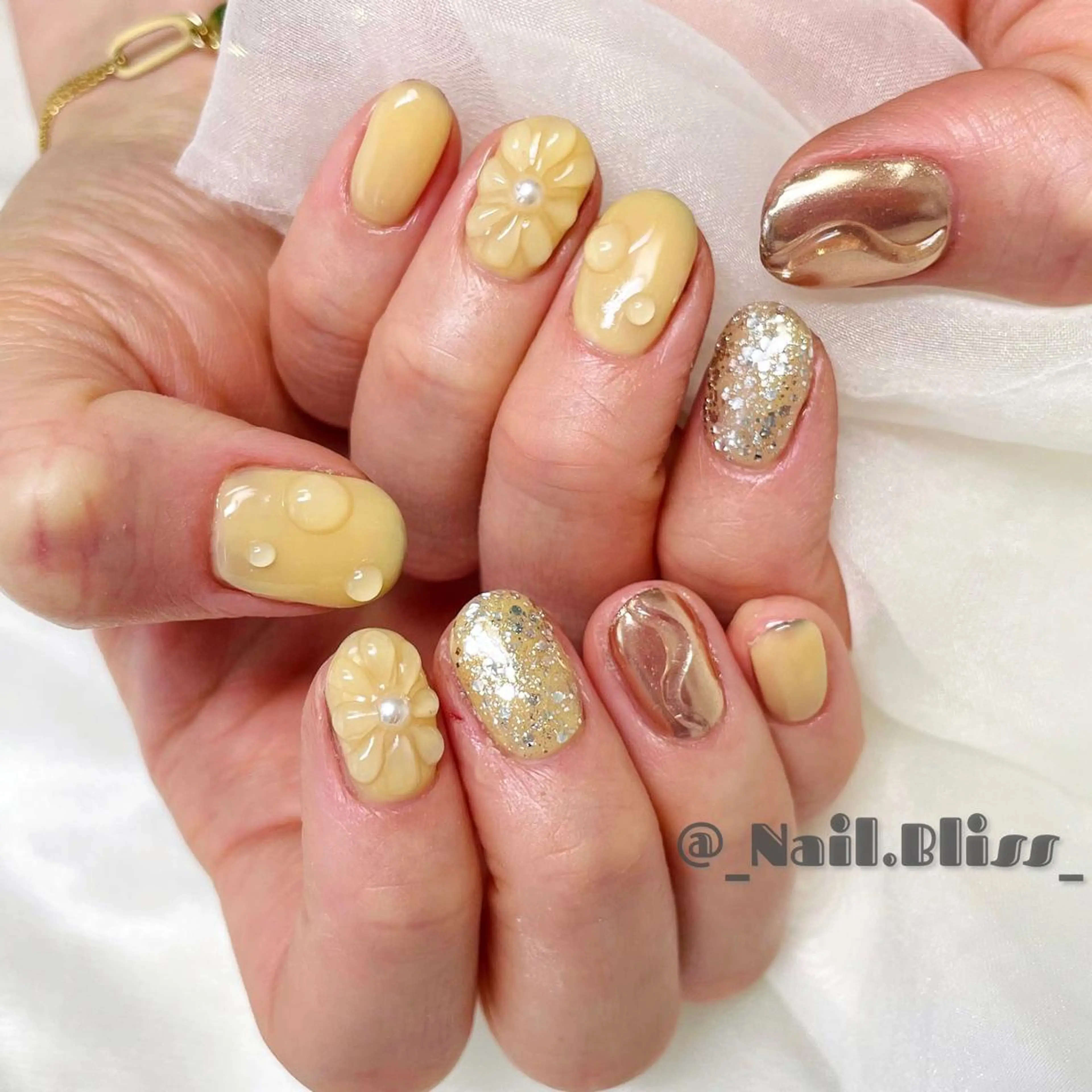 ネイル ぷっくりネイル ハンドネイル NAIL BLISSのネイルデザイン