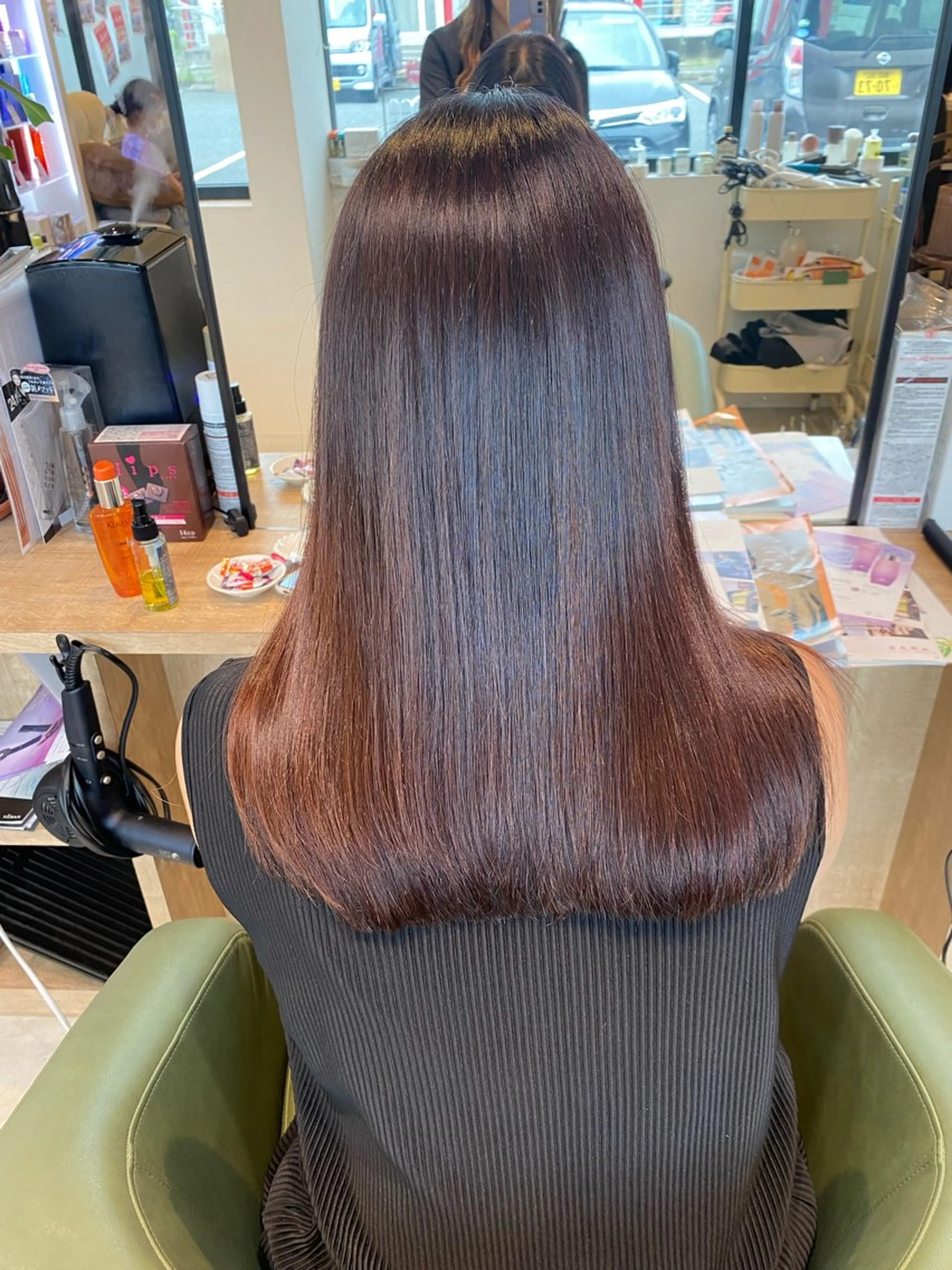 【初回限定！！✨】30%オフ🉐髪質改善ストレート＋艶カラー＋美髪水💎※ロング料金有りの写真