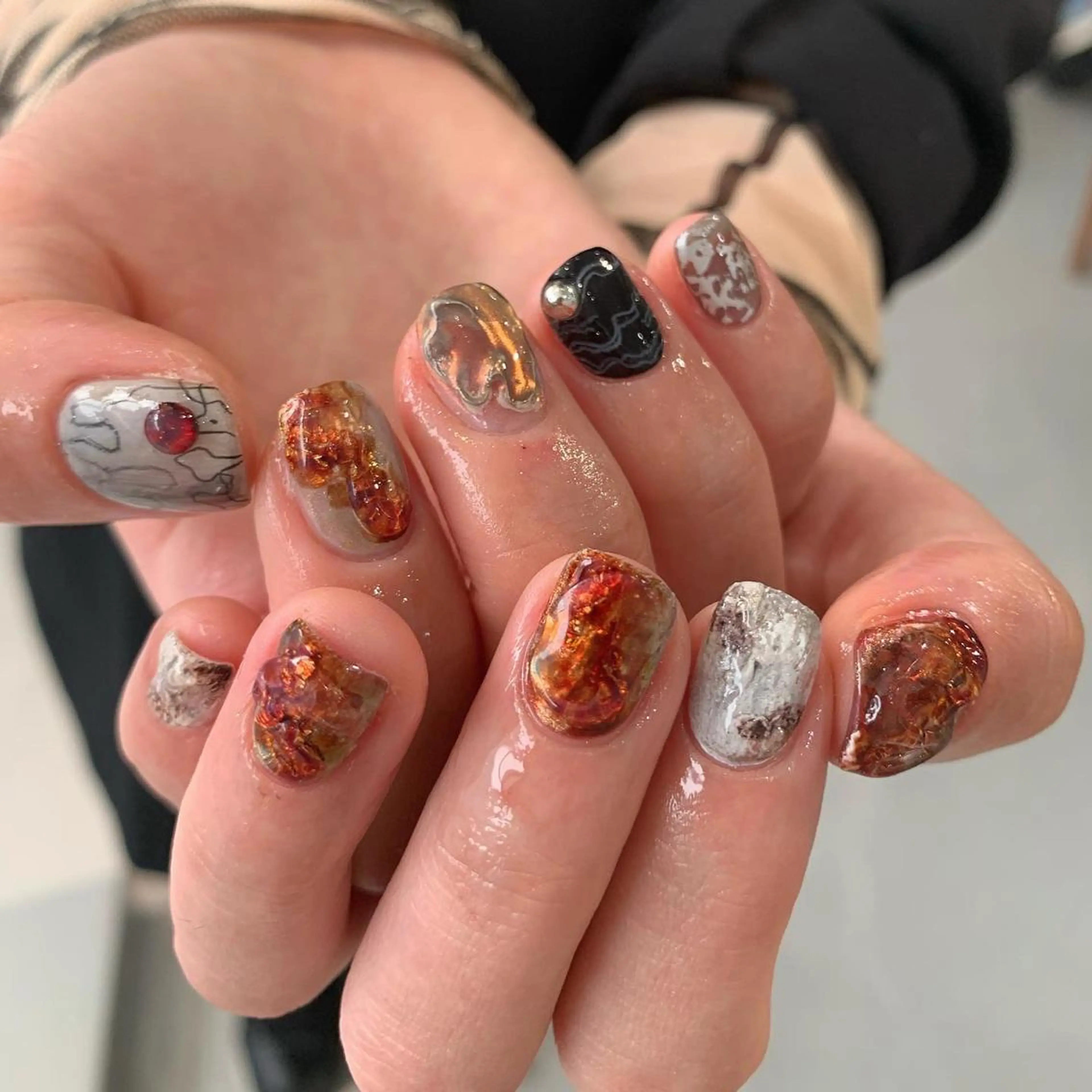 ネイル LETTER_& SAKIのネイルデザイン